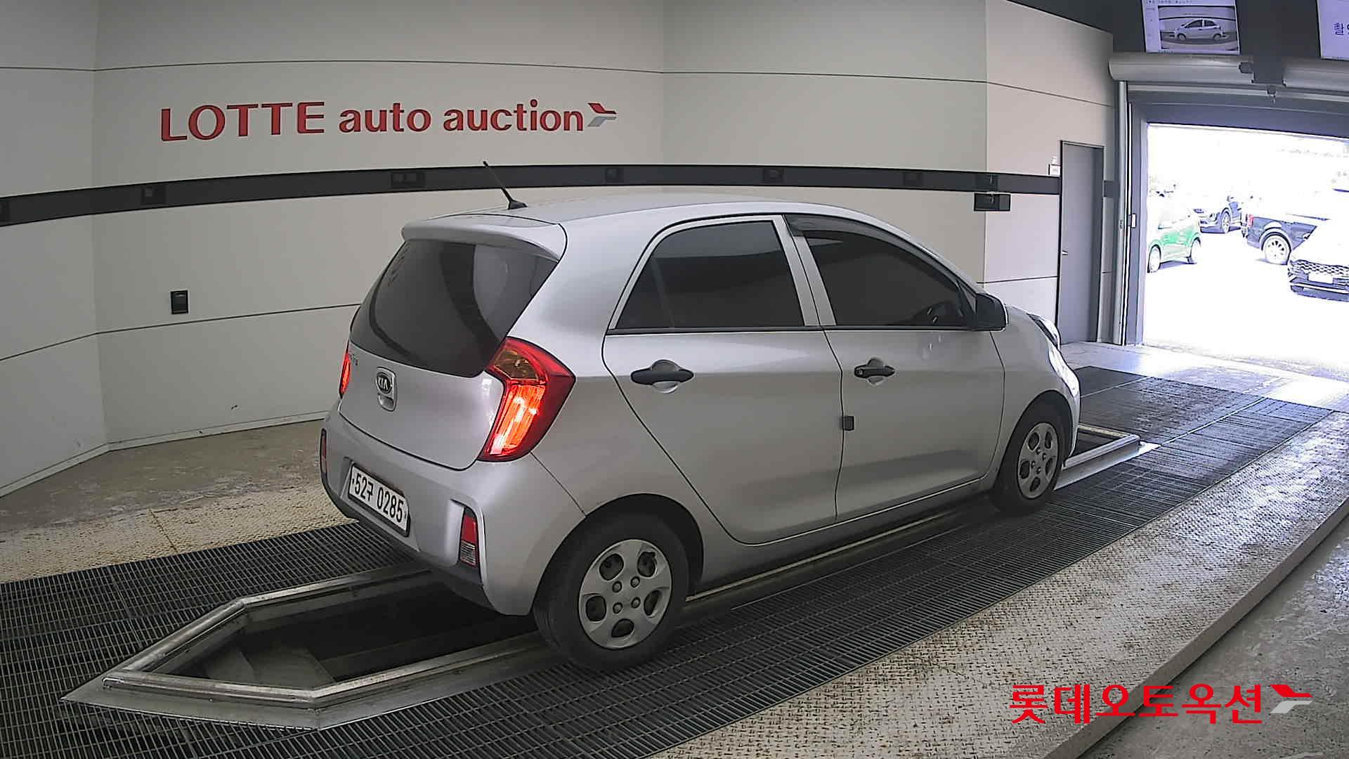 2016 - kia morning
