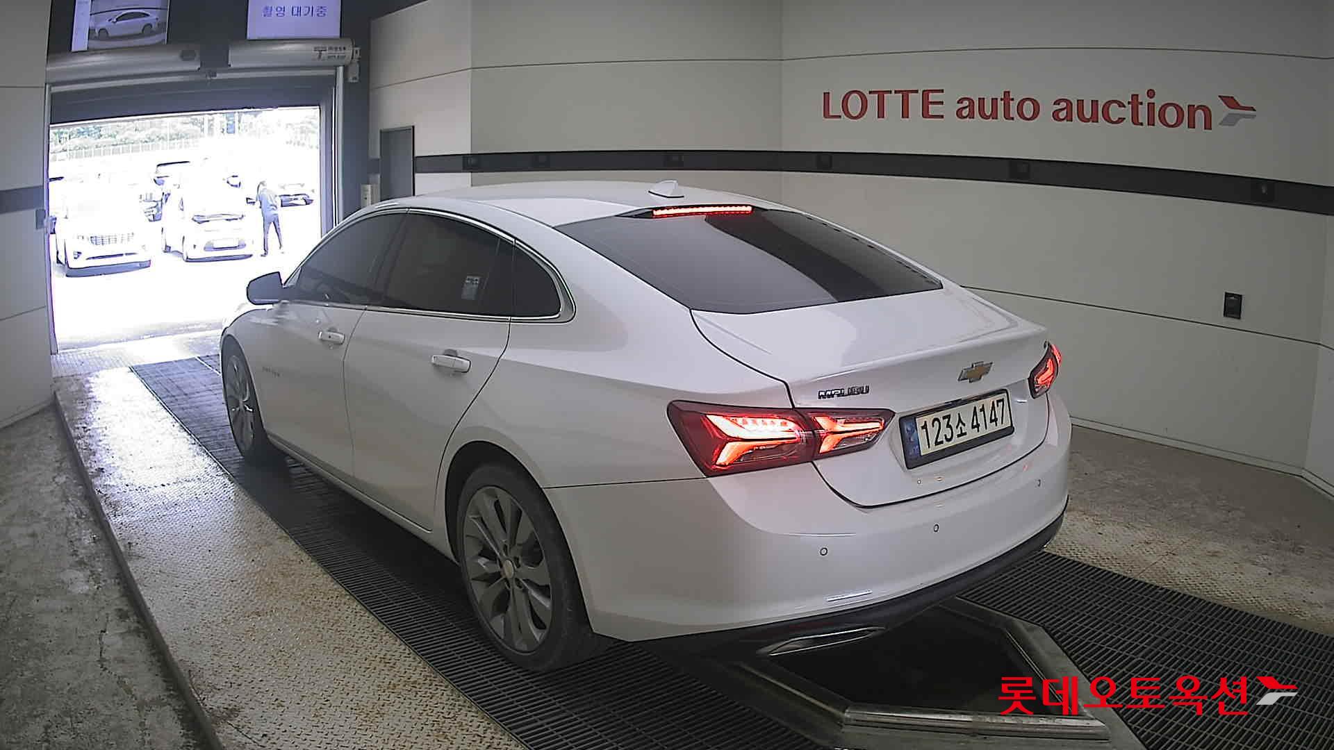 2021 - chevrolet malibu