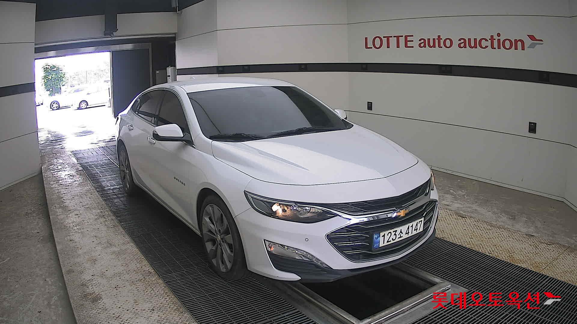 2021 - chevrolet malibu