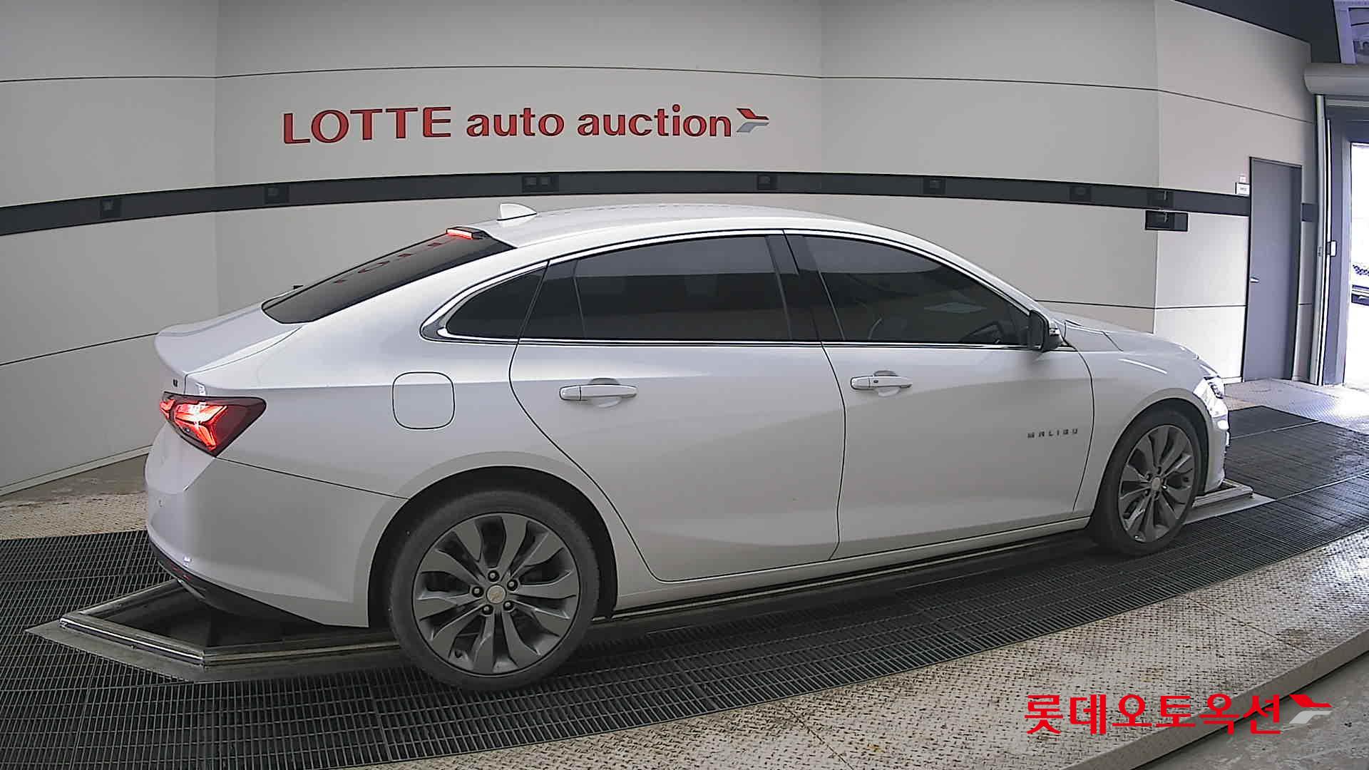 2021 - chevrolet malibu