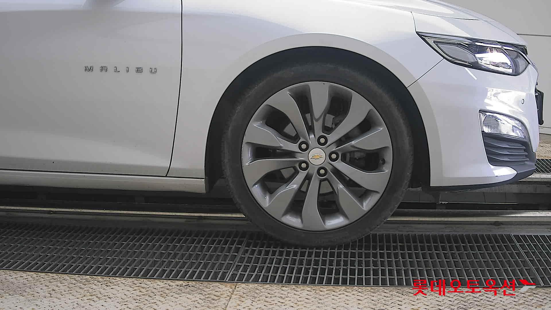 2021 - chevrolet malibu