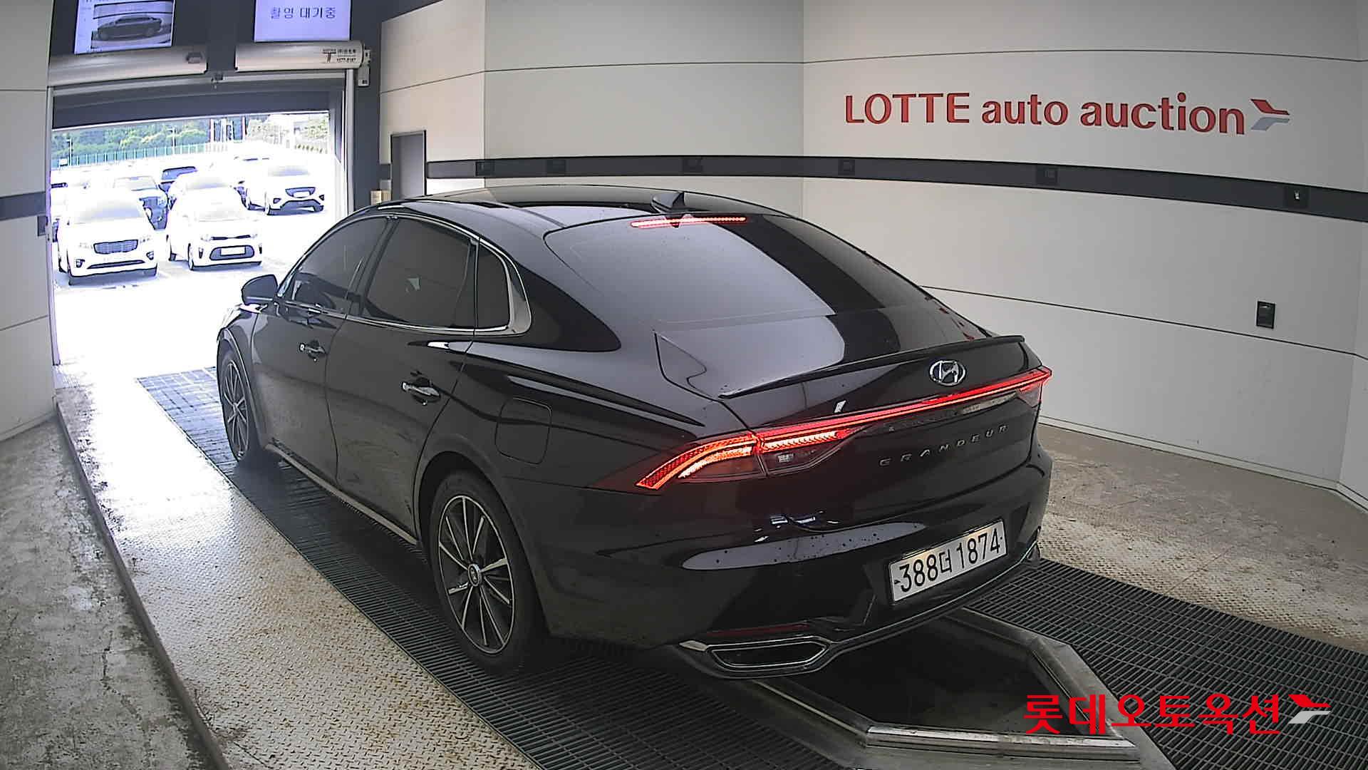 2022 - hyundai grandeur