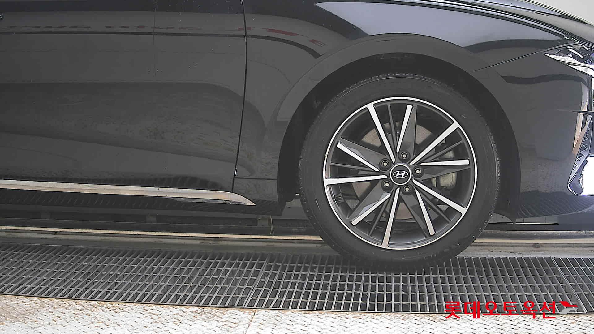 2022 - hyundai grandeur