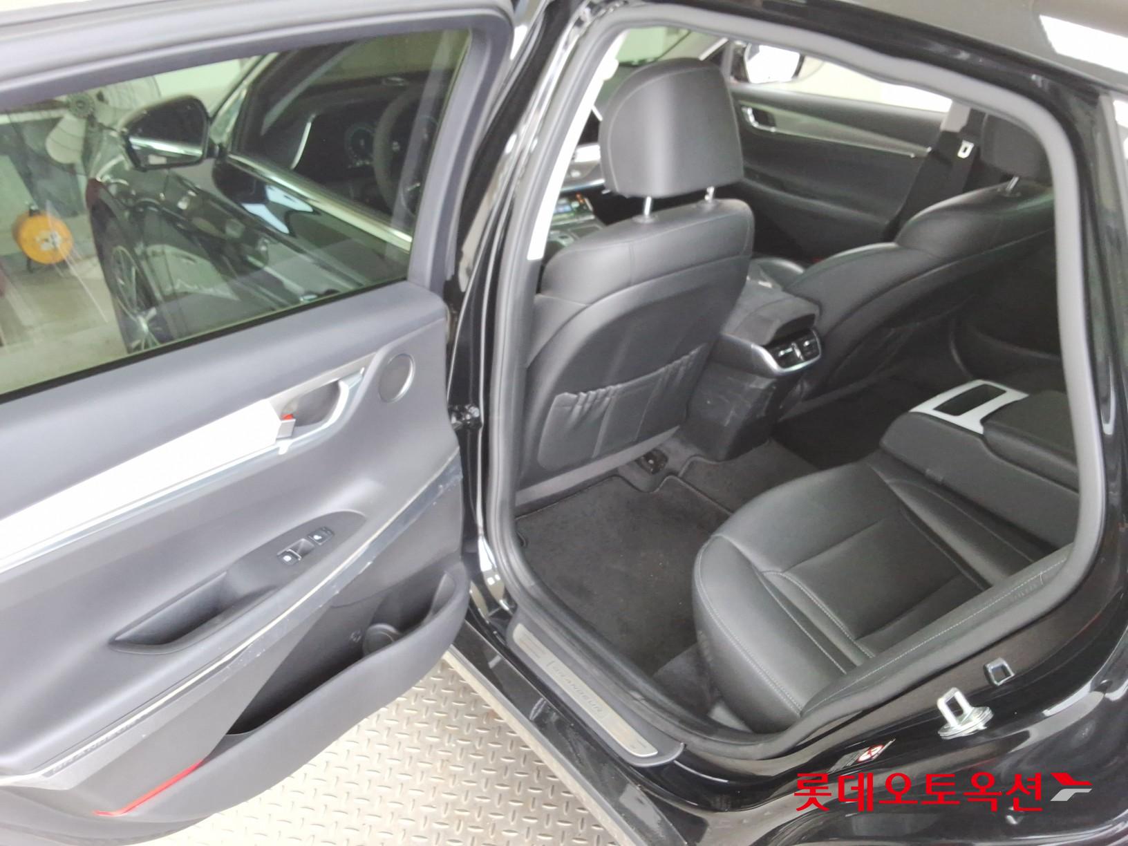 2022 - hyundai grandeur