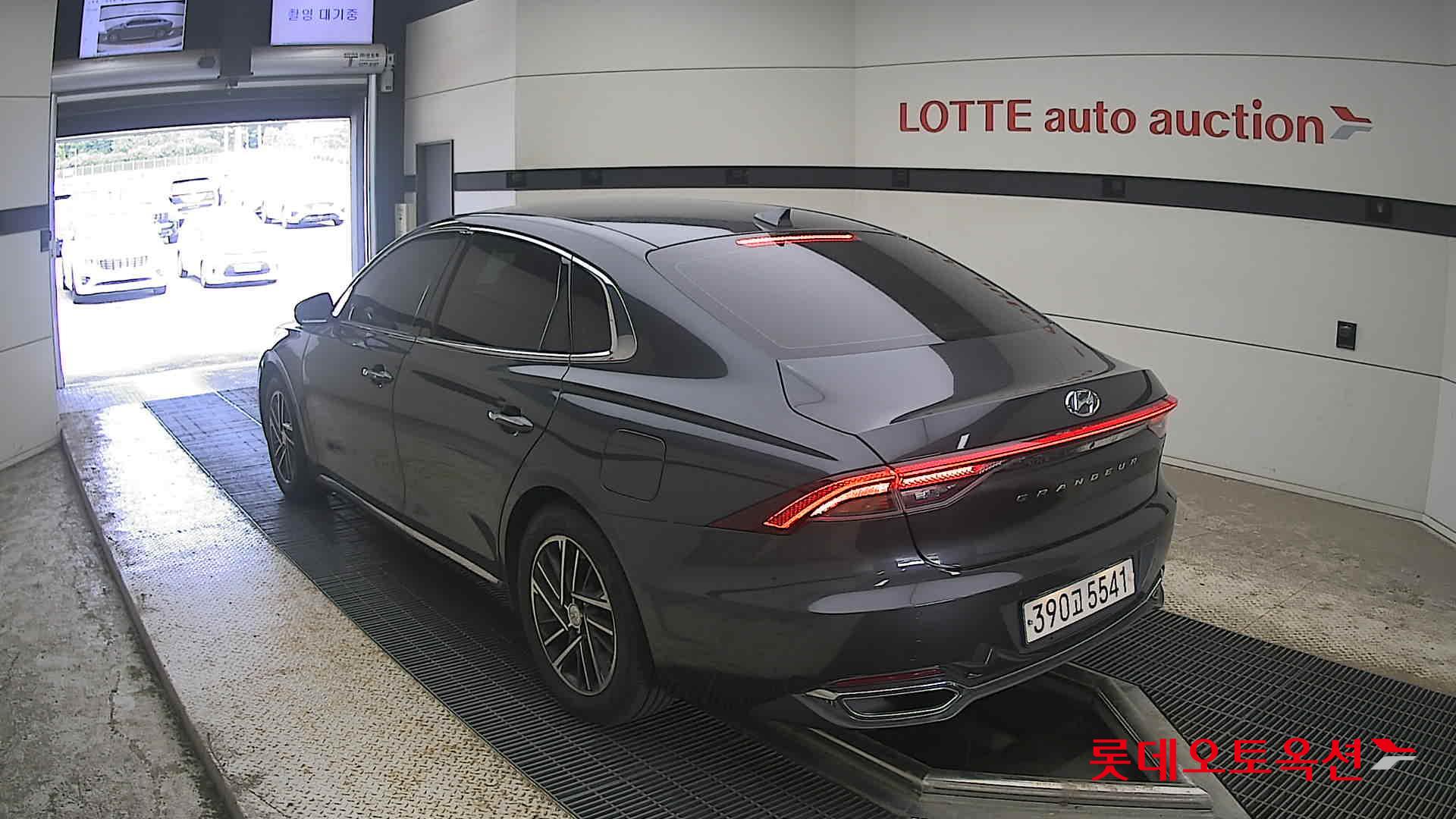 2020 - hyundai grandeur
