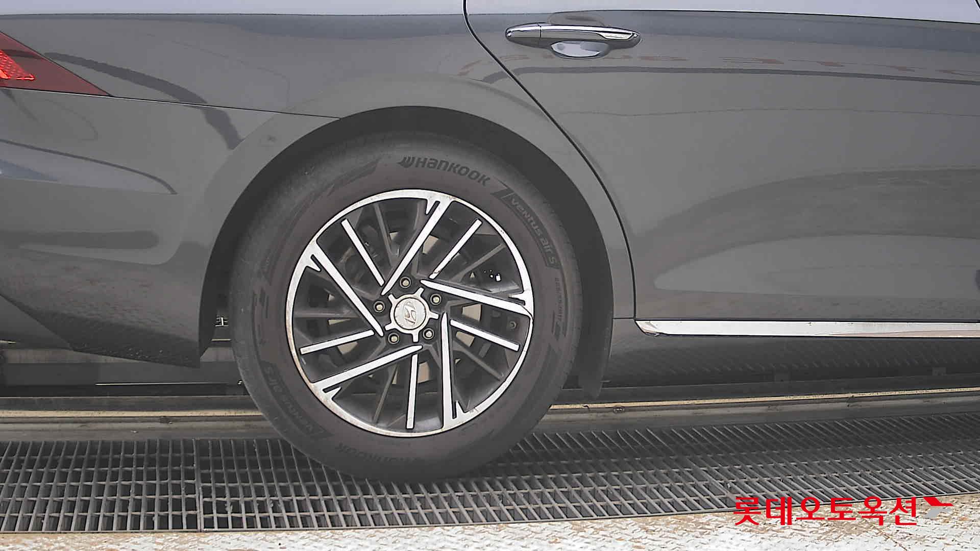 2020 - hyundai grandeur