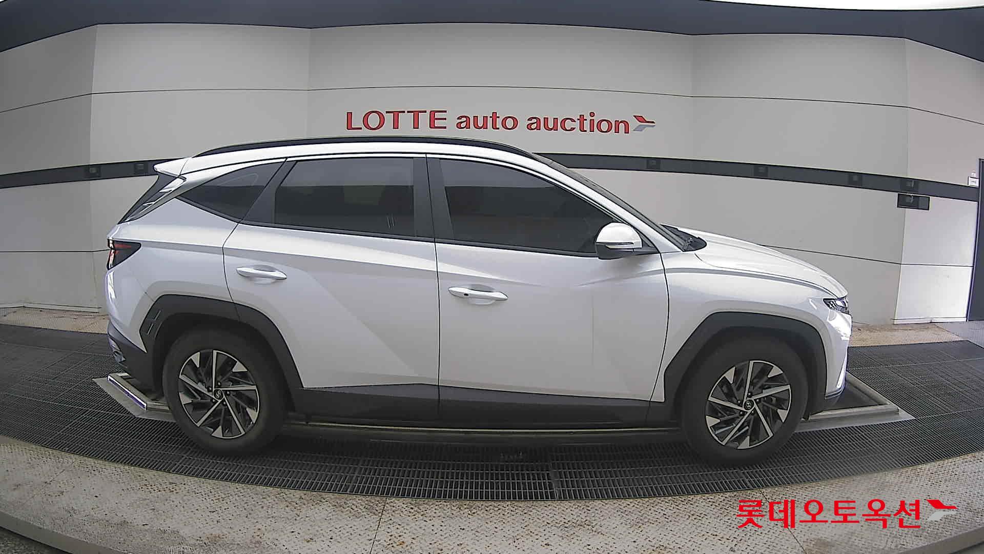 2021 - hyundai tucson
