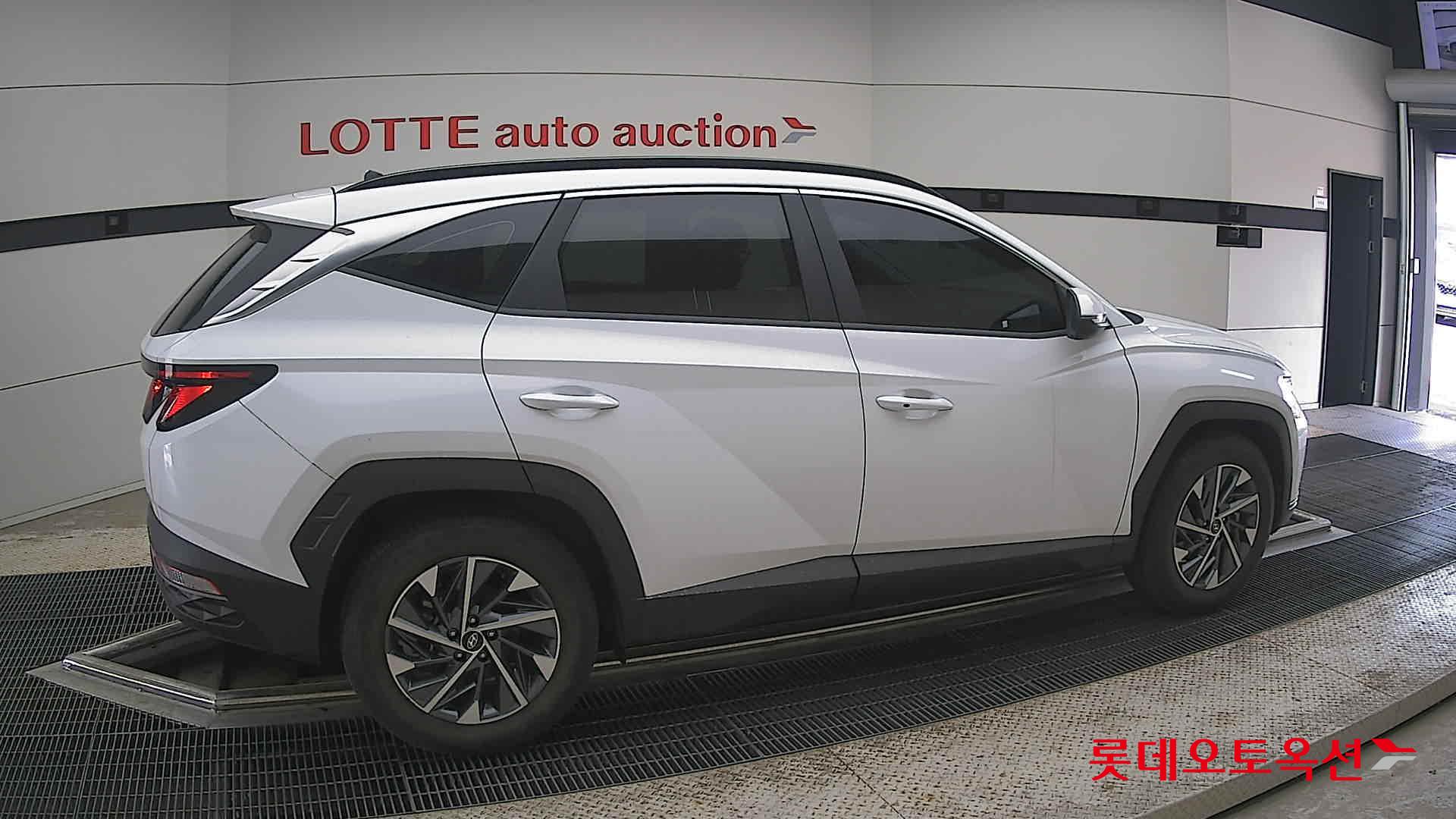 2021 - hyundai tucson
