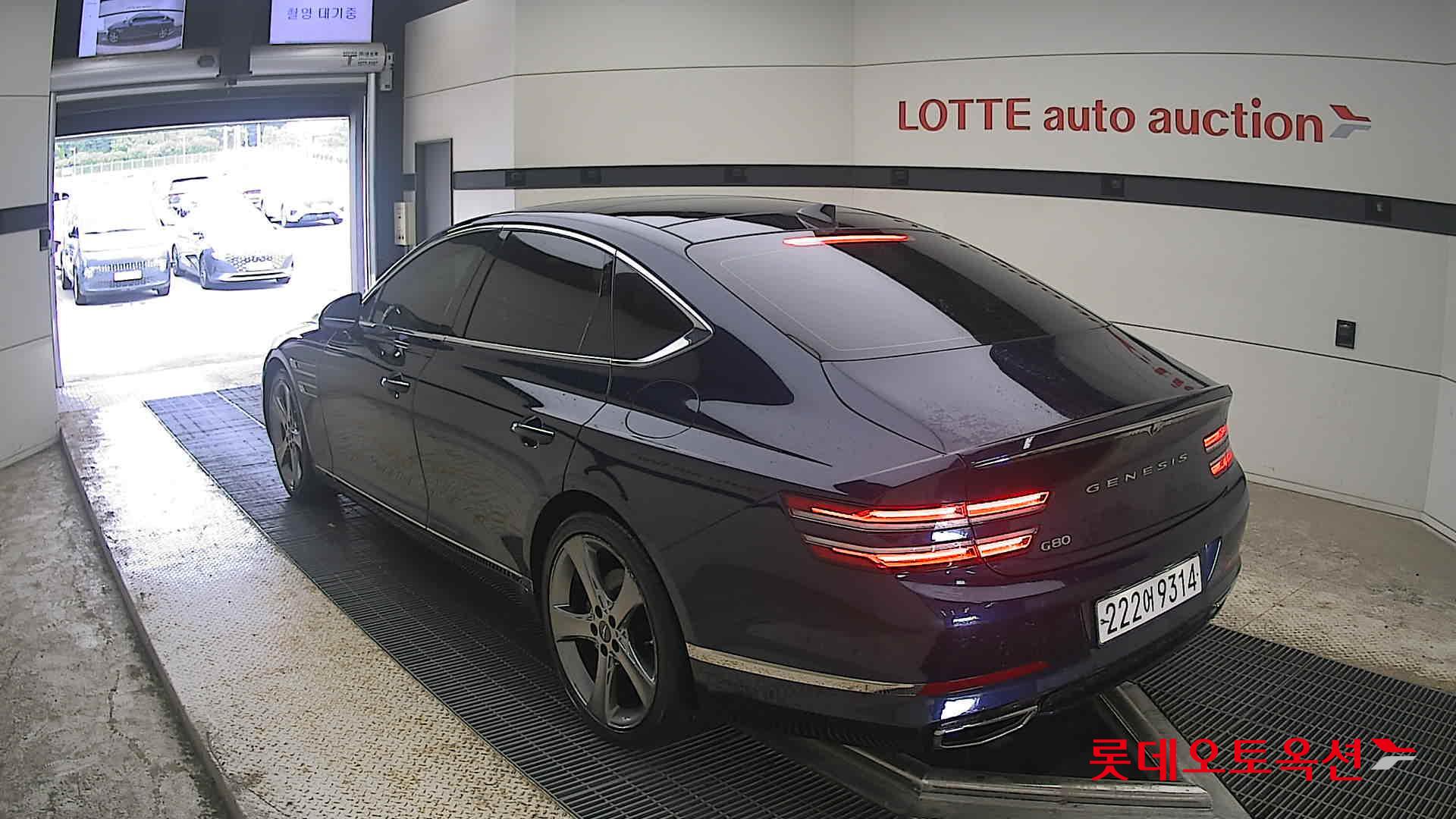 2021 - genesis g80