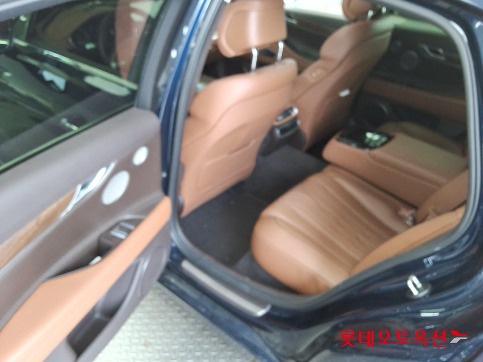 2021 - genesis g80