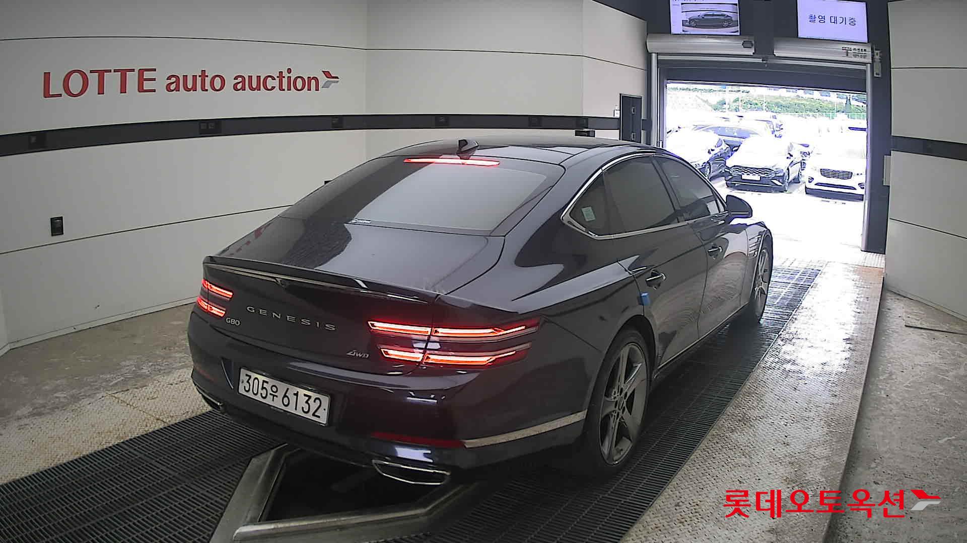 2021 - genesis g80