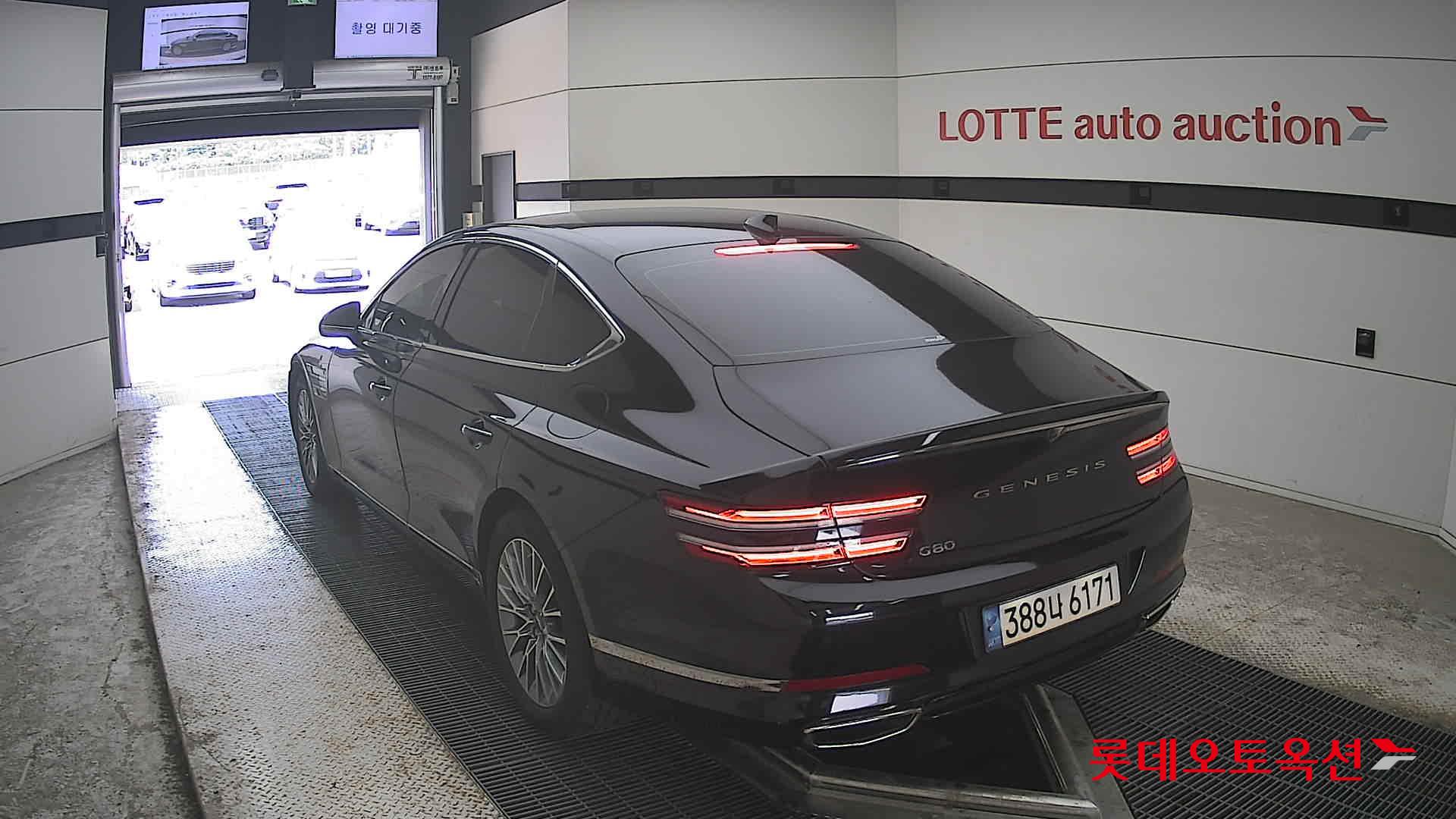 2023 - genesis g80
