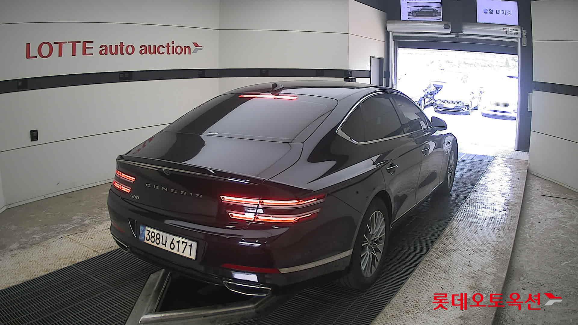 2023 - genesis g80