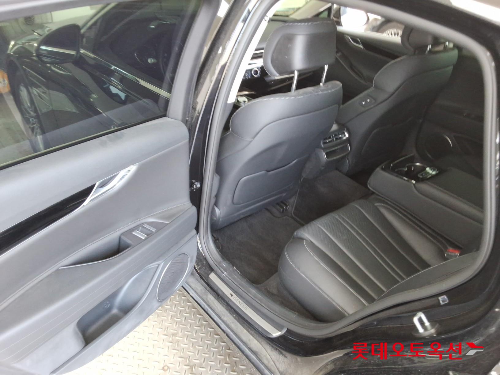 2023 - genesis g80