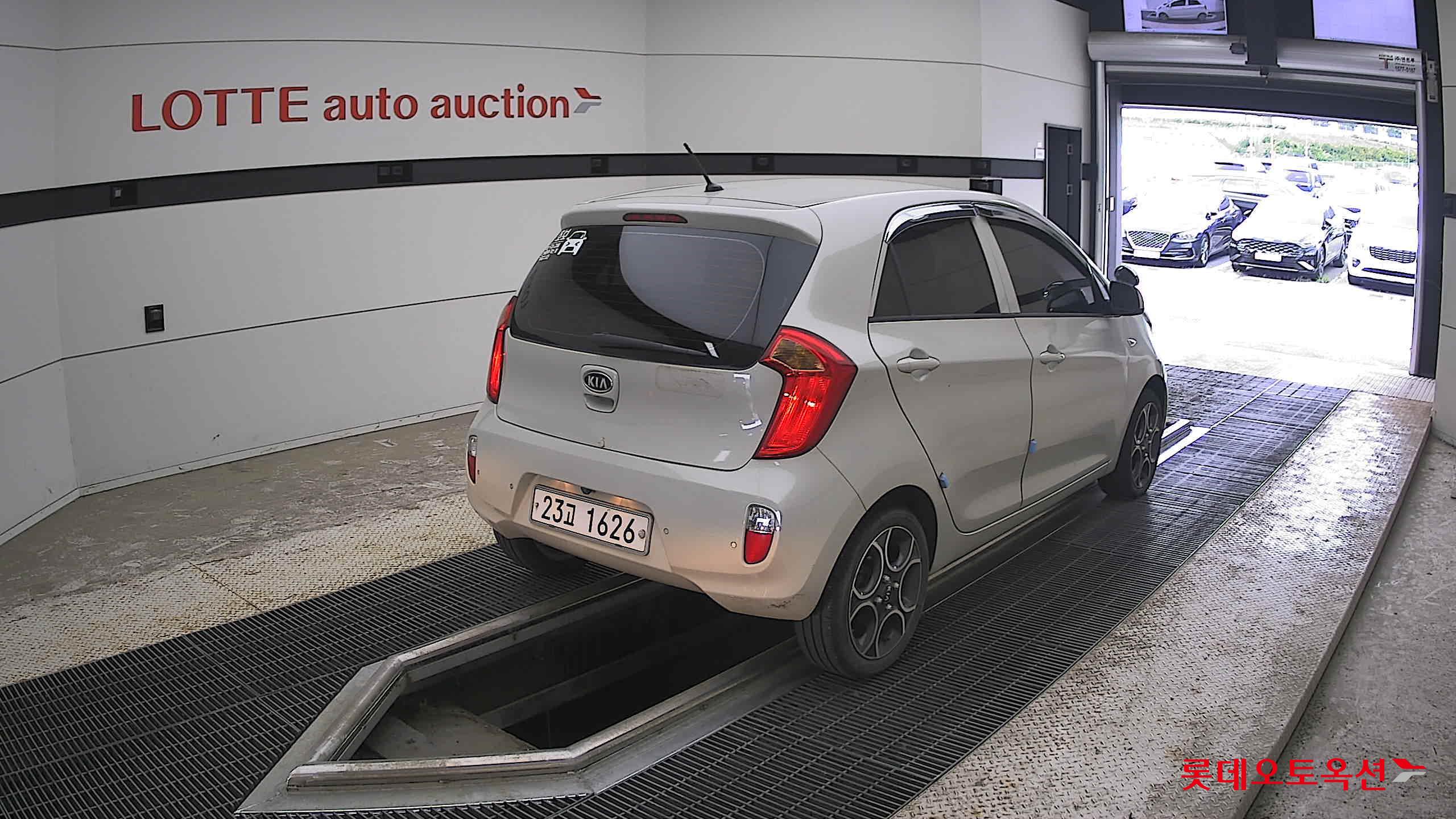 2012 - kia morning