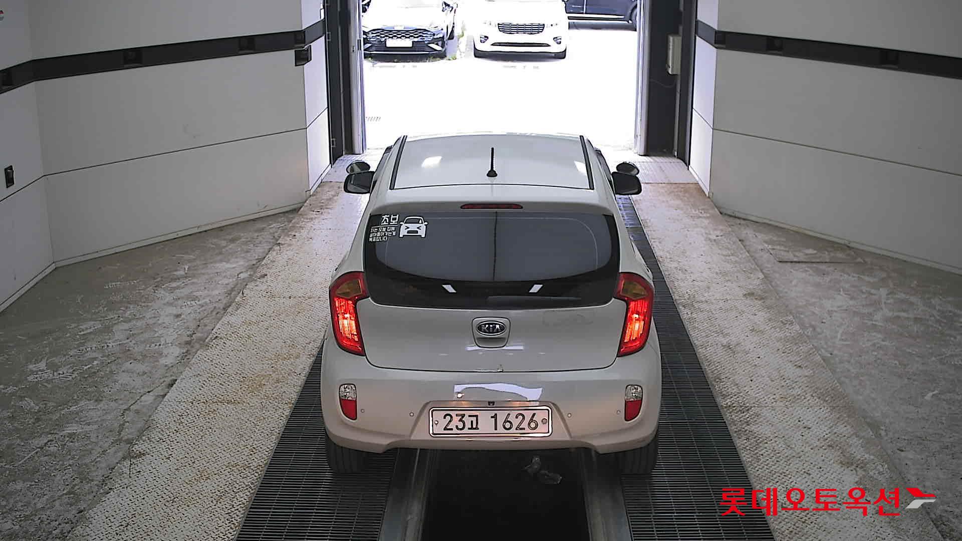 2012 - kia morning