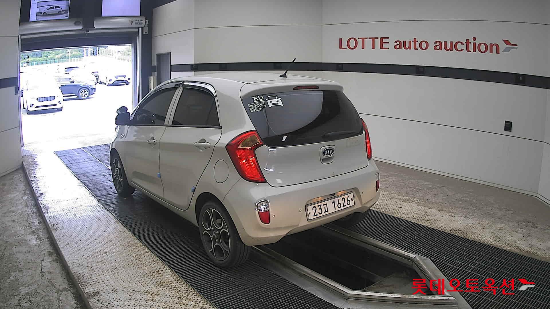 2012 - kia morning