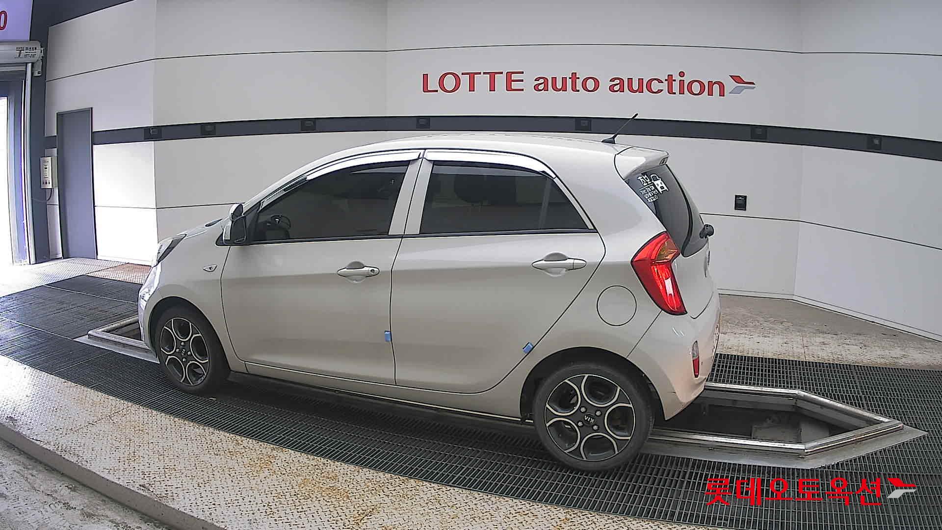 2012 - kia morning