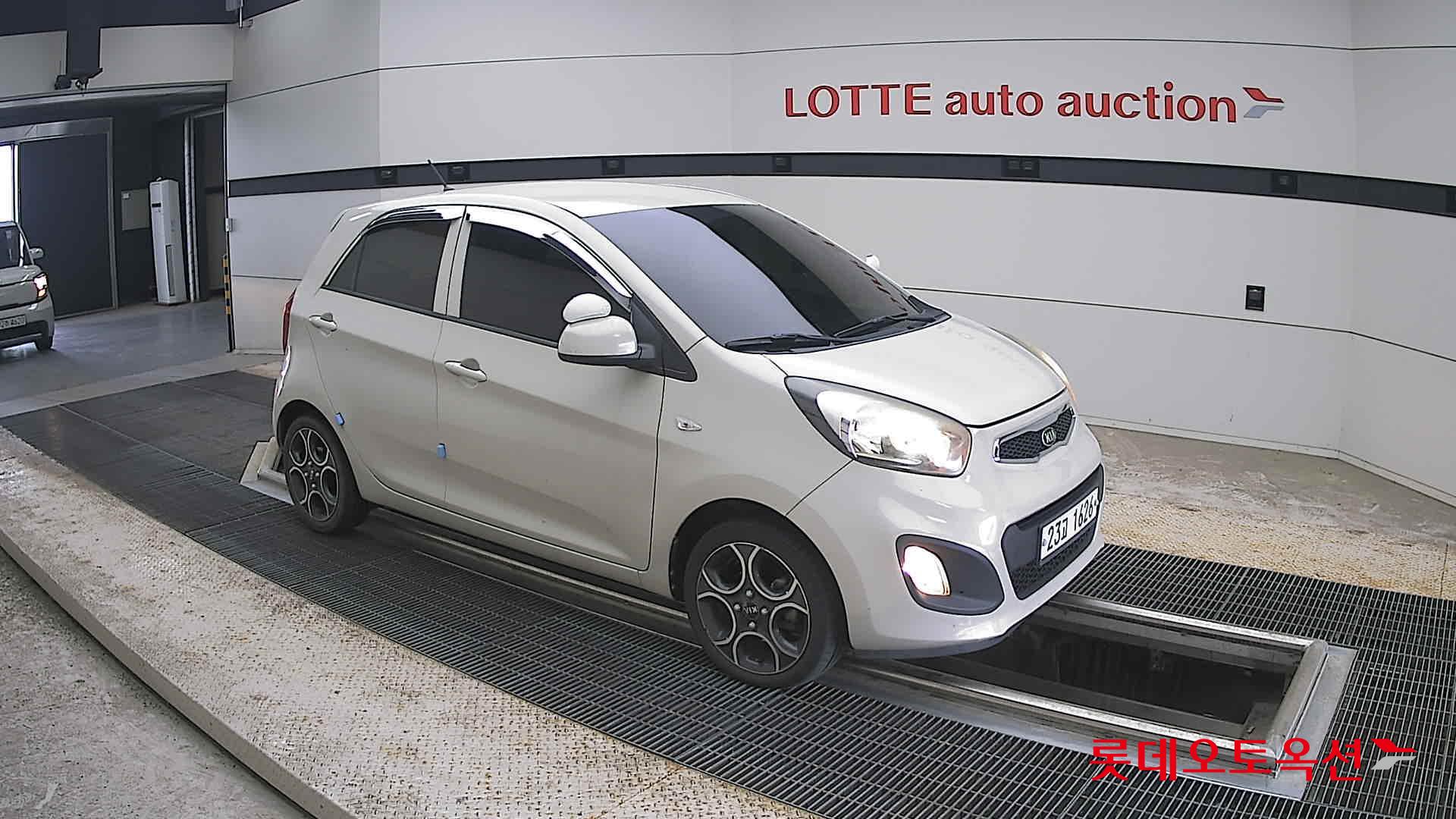 2012 - kia morning
