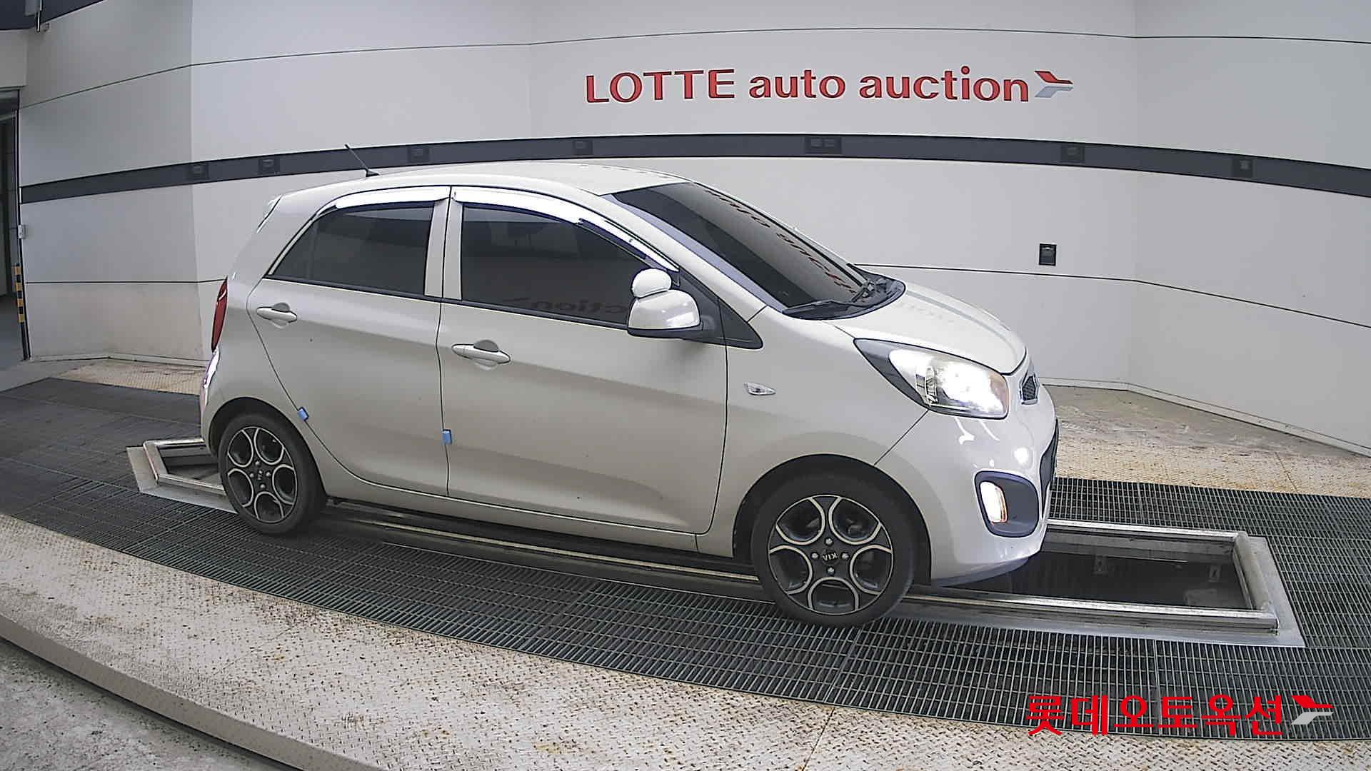 2012 - kia morning
