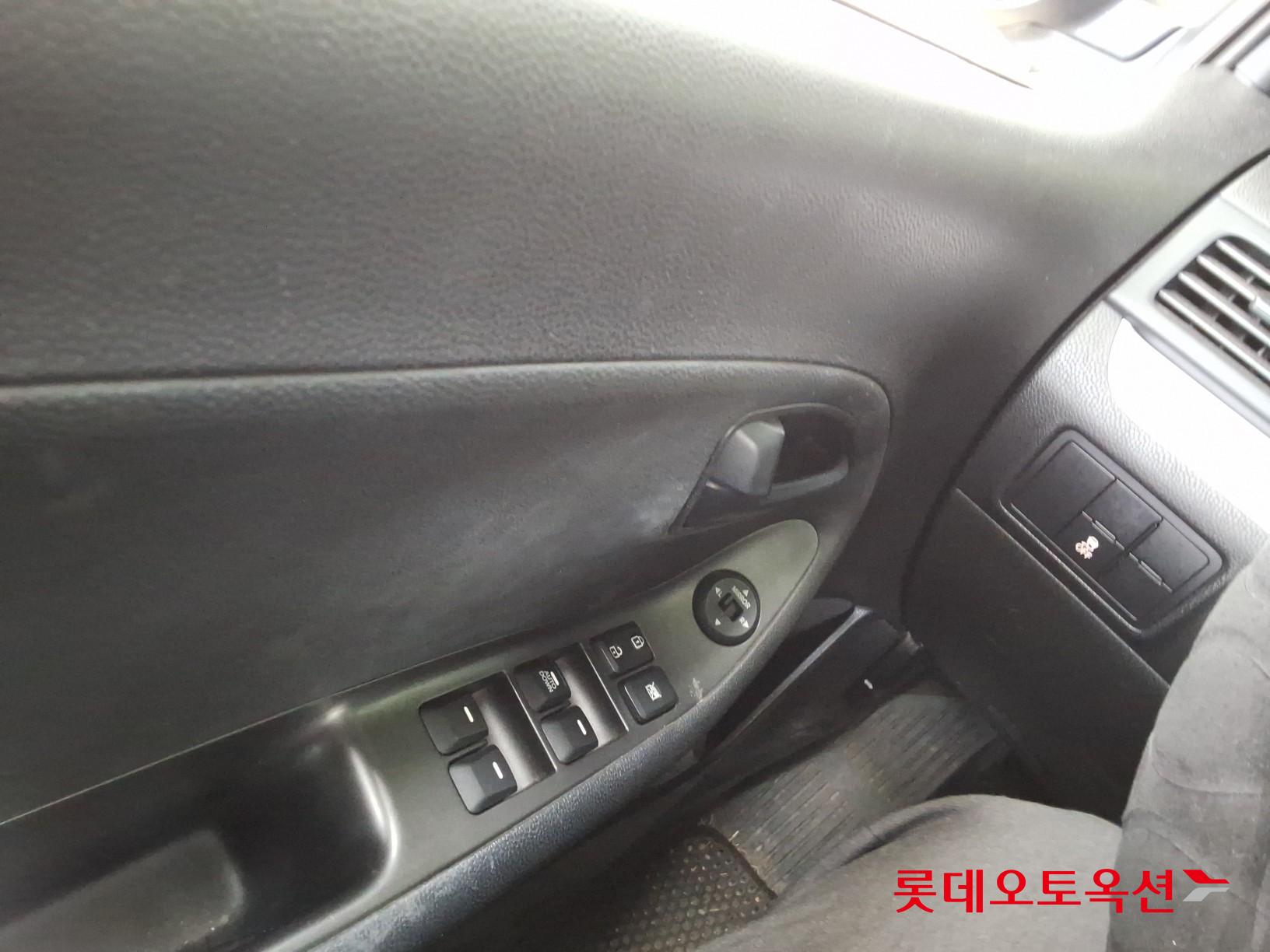 2012 - kia morning