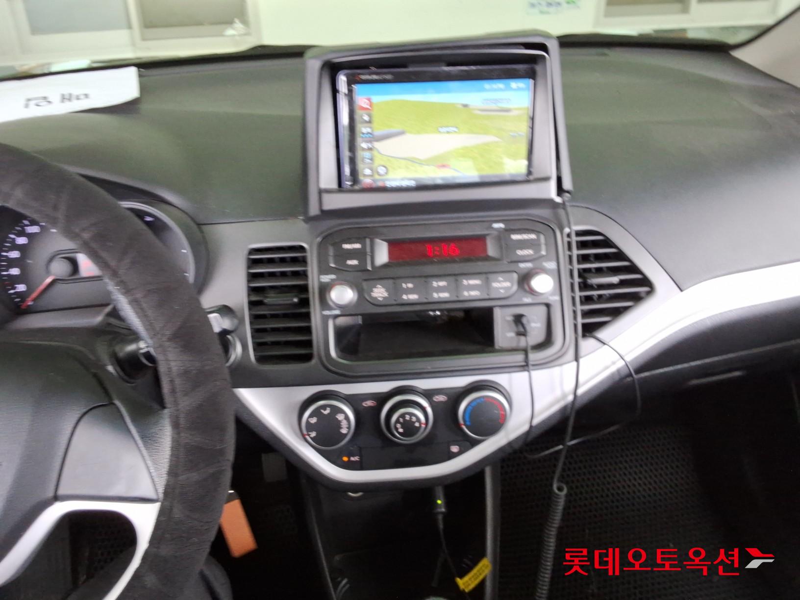 2012 - kia morning