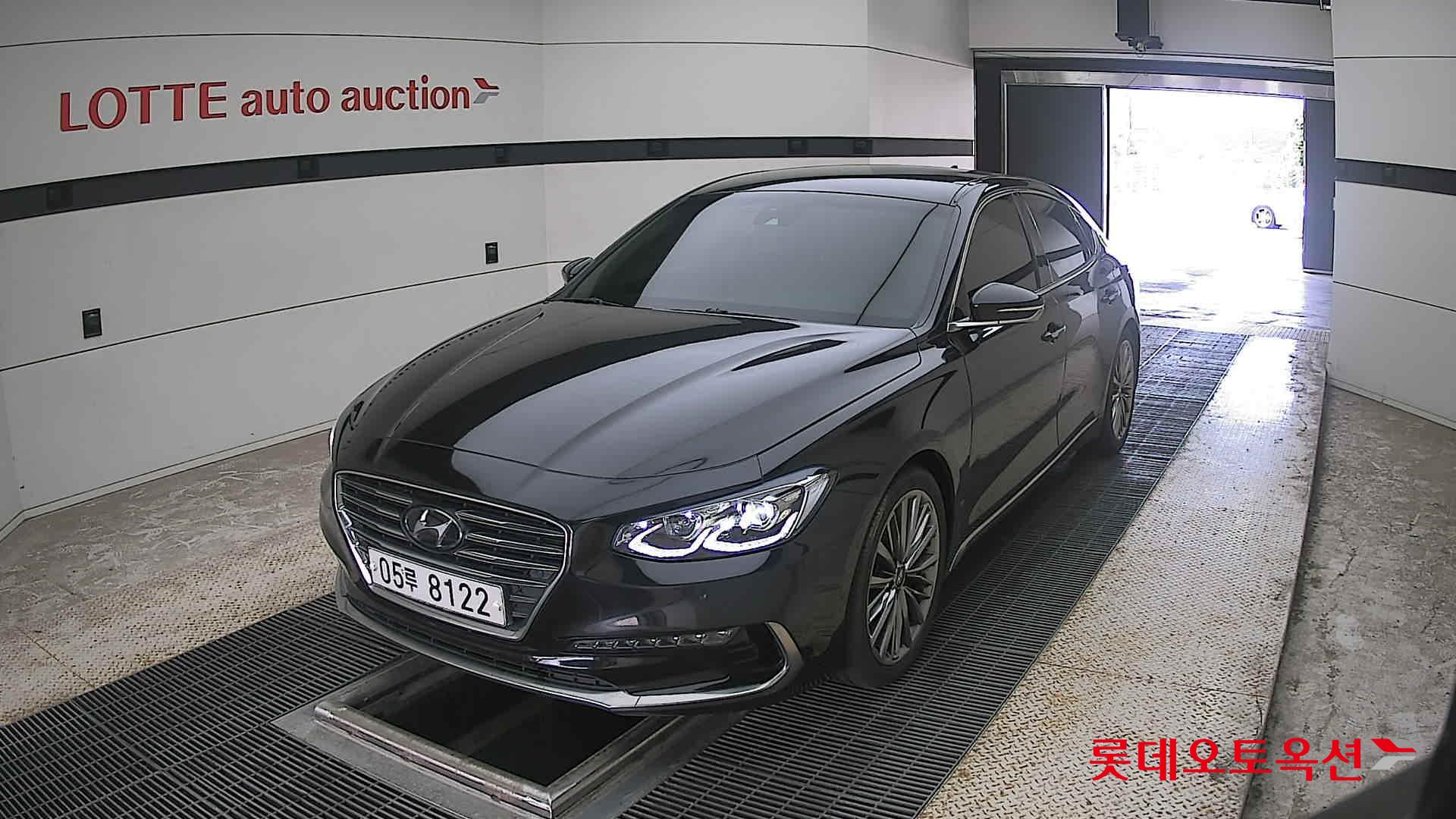 2018 - hyundai grandeur