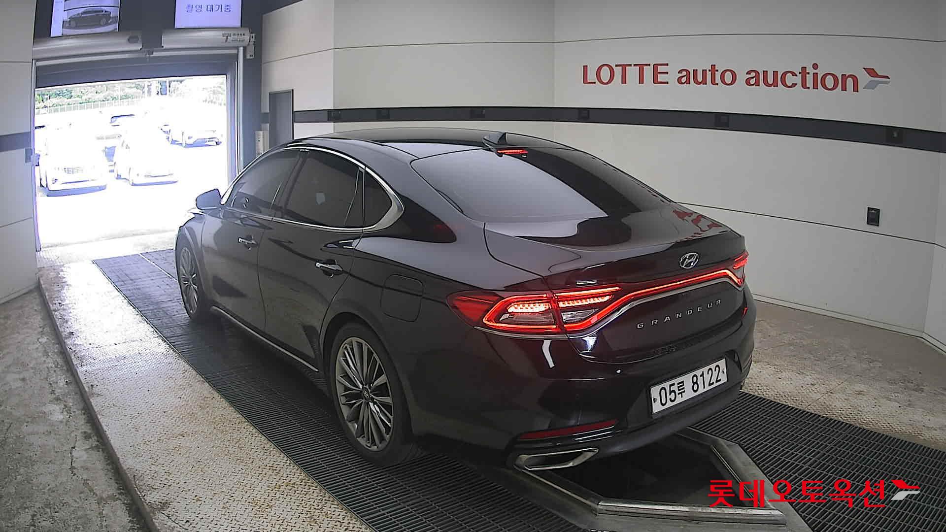 2018 - hyundai grandeur