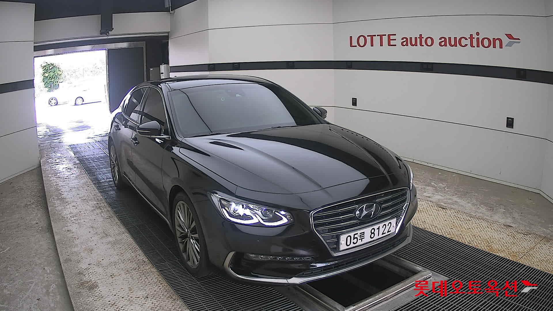 2018 - hyundai grandeur