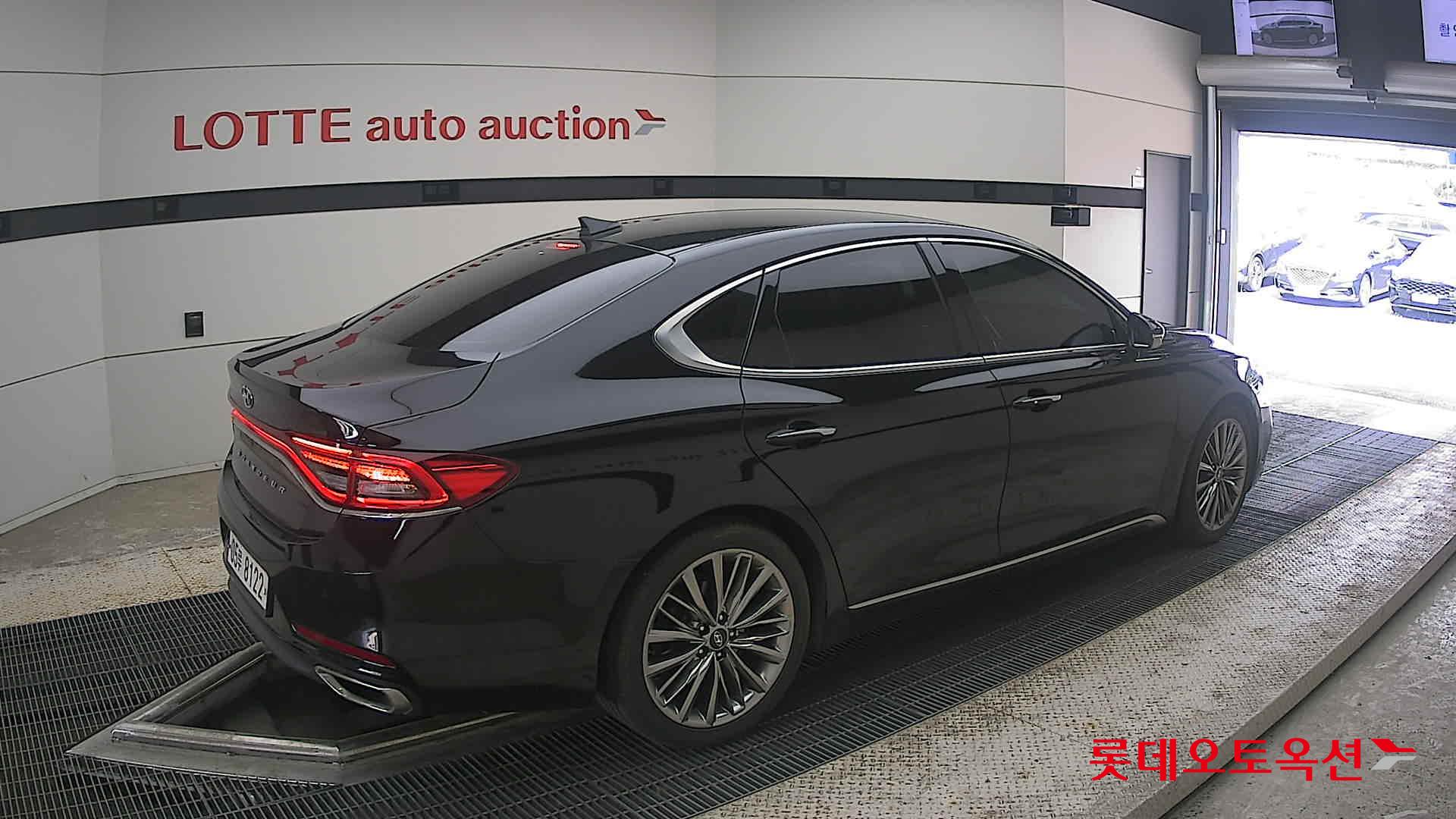2018 - hyundai grandeur