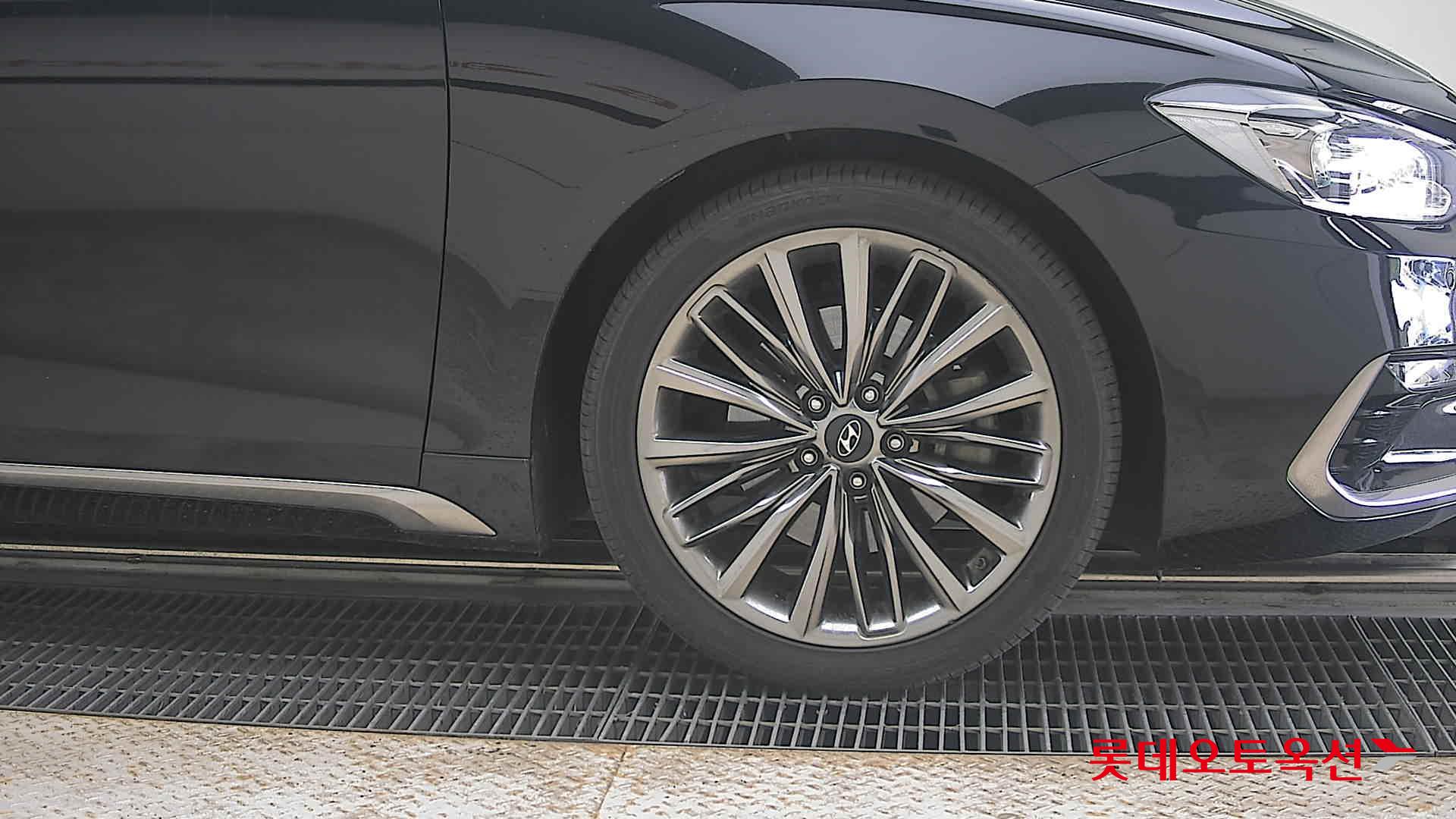 2018 - hyundai grandeur