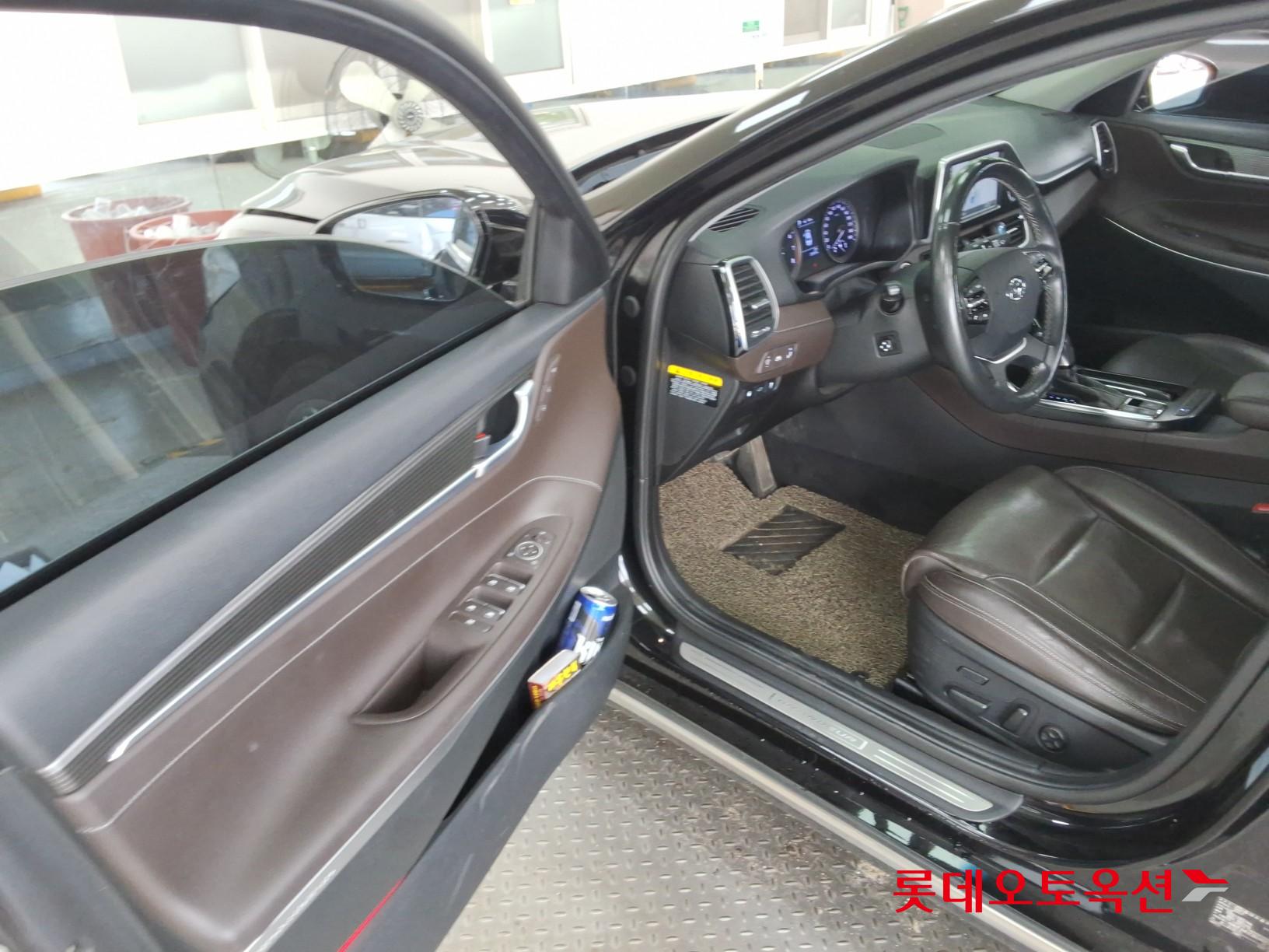 2018 - hyundai grandeur