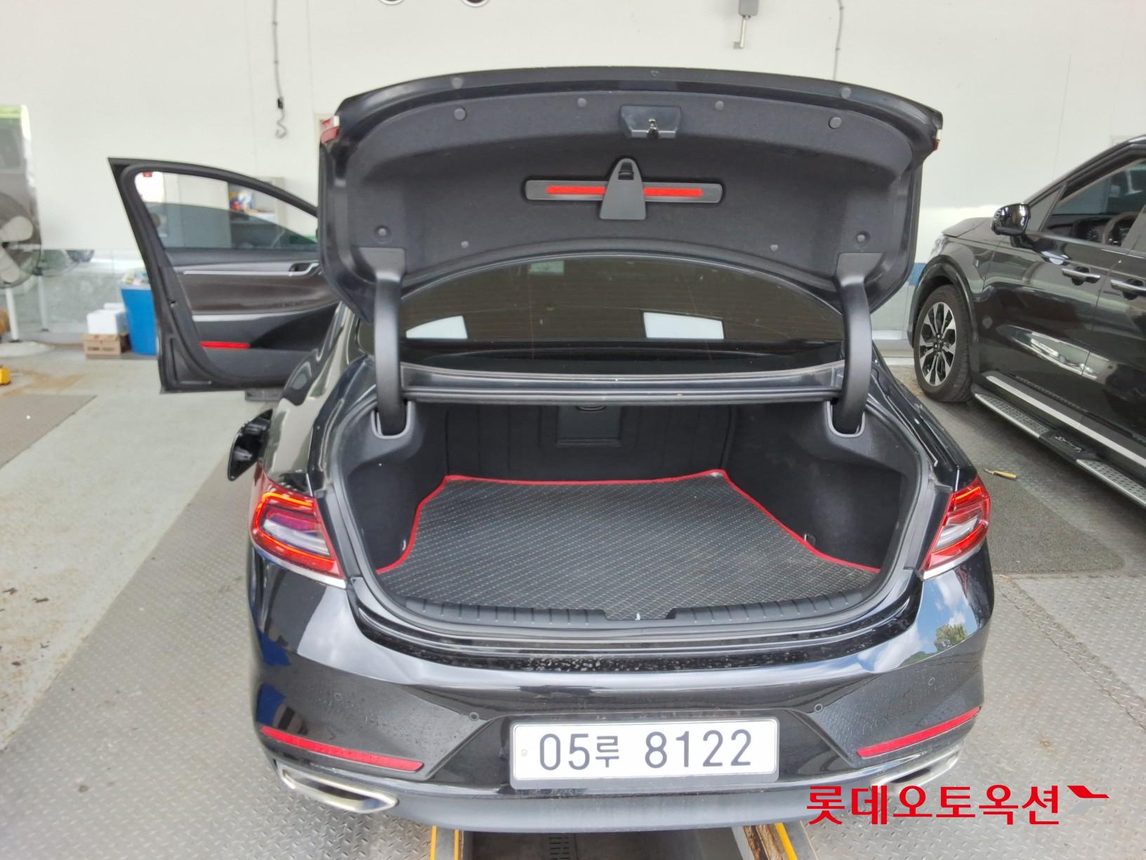 2018 - hyundai grandeur
