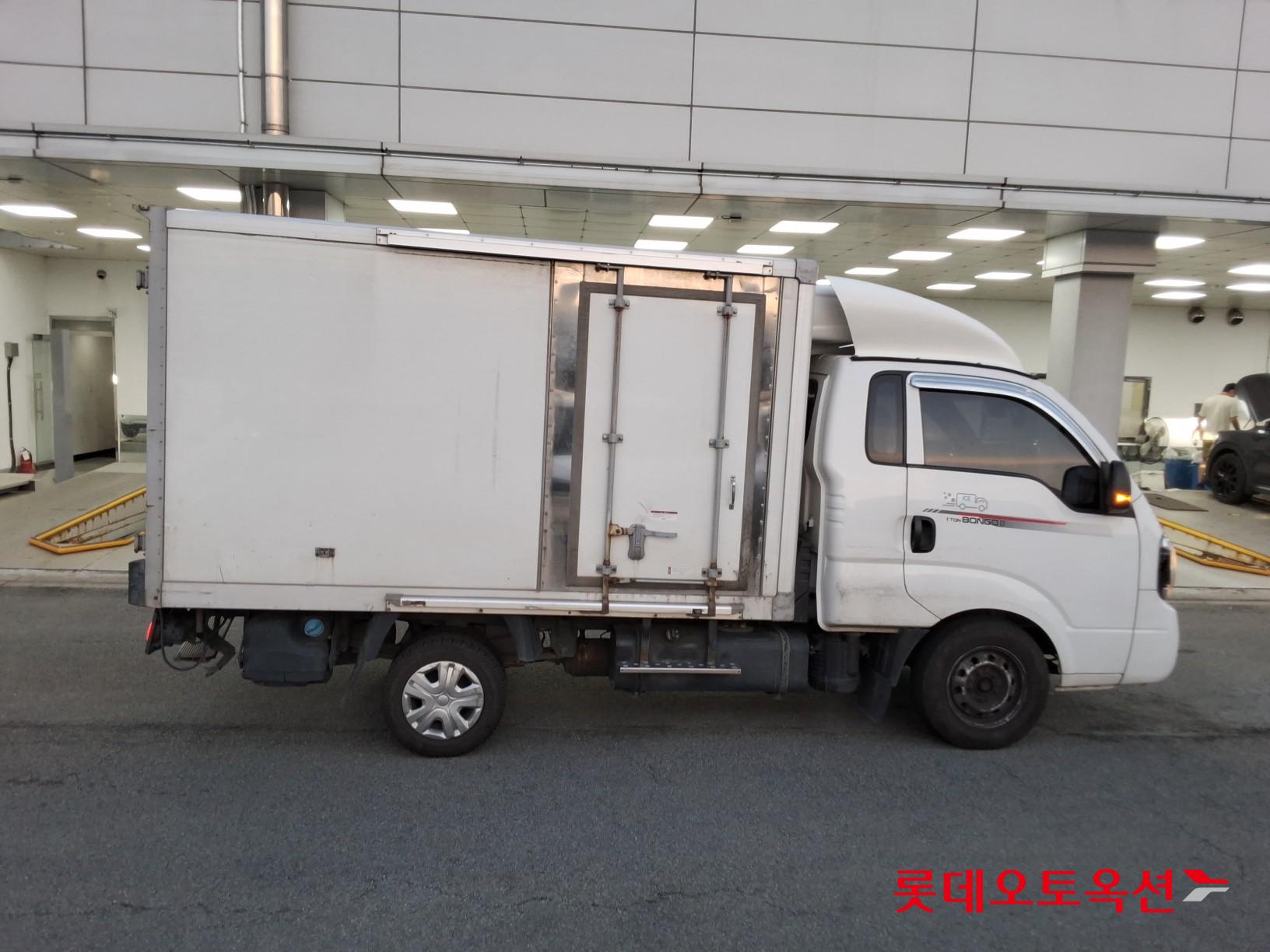 2022 - kia bongo