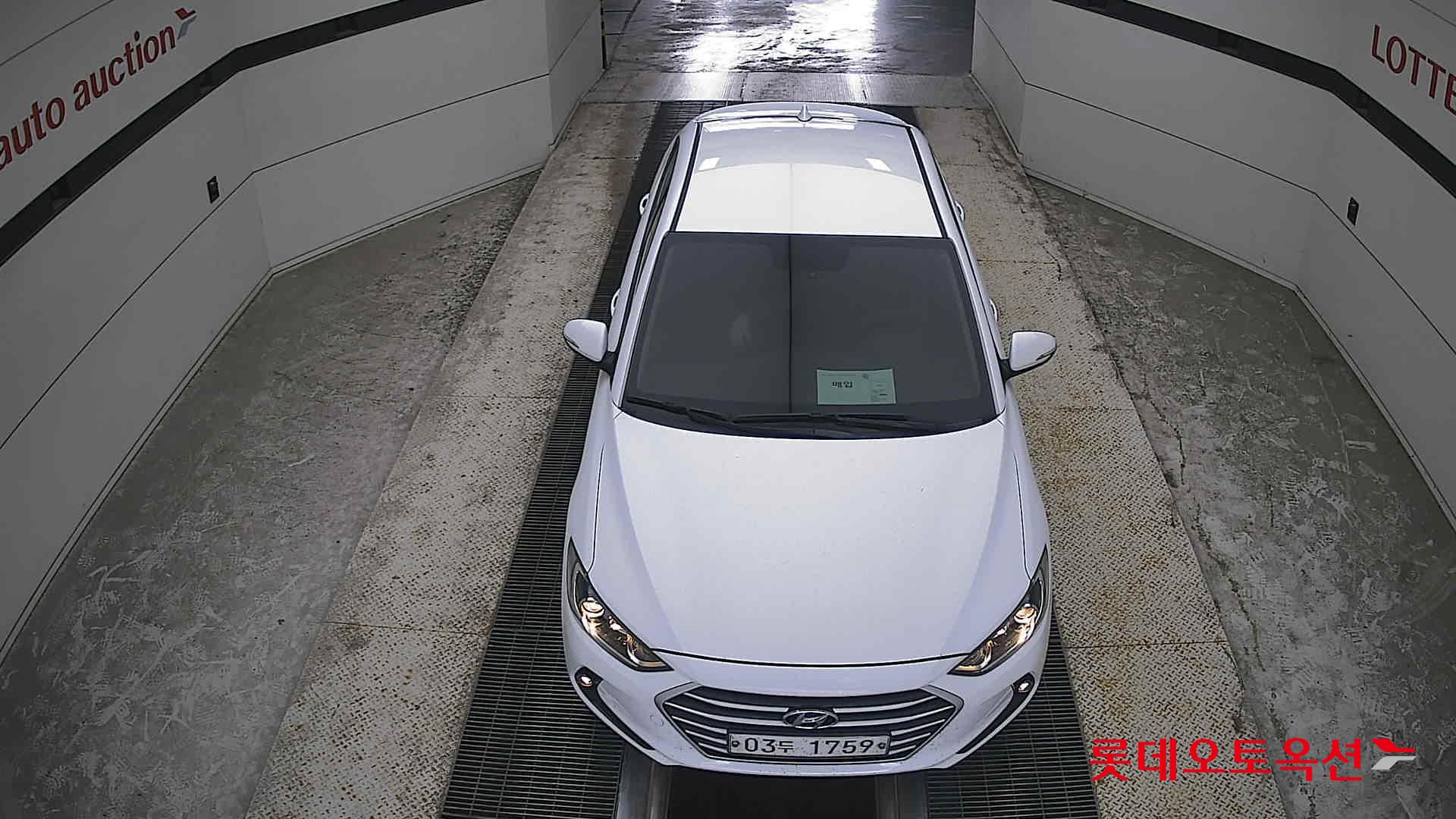 2018 - hyundai avante