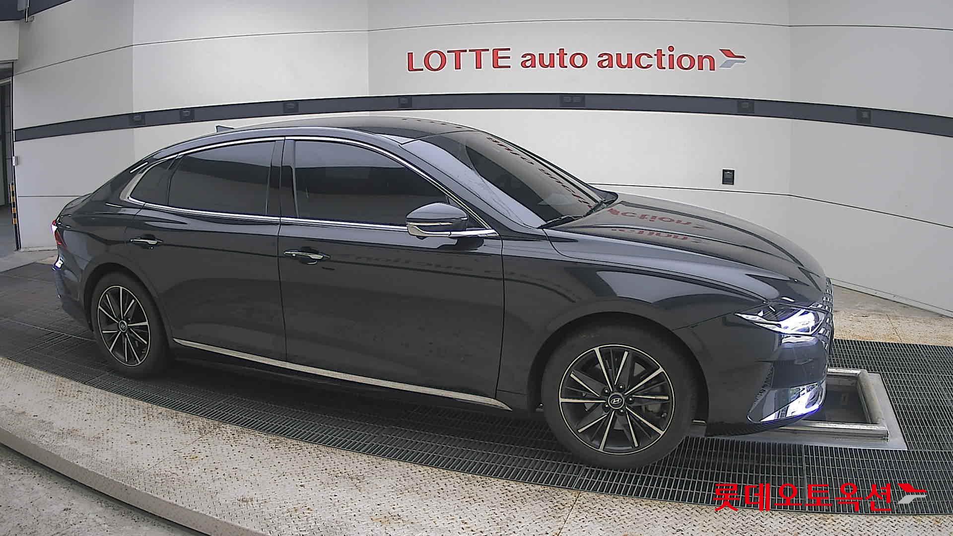 2020 - hyundai grandeur