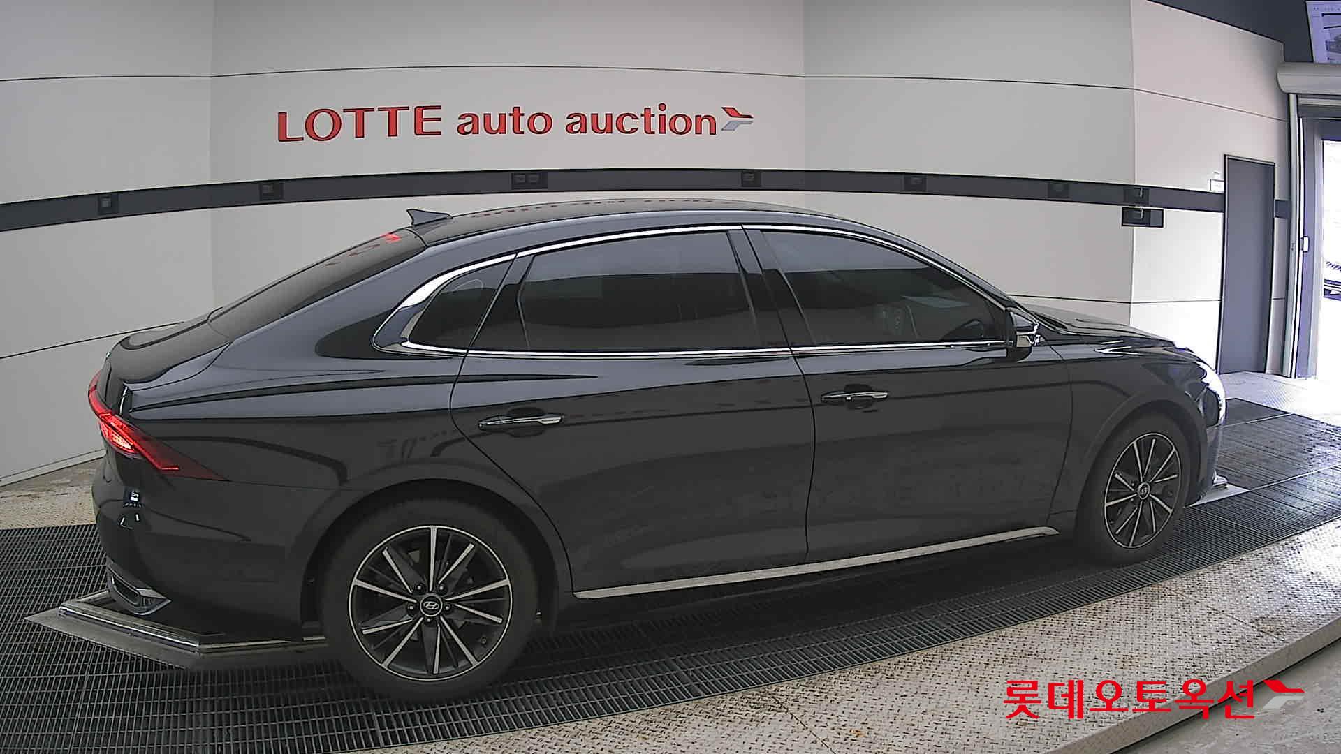 2020 - hyundai grandeur
