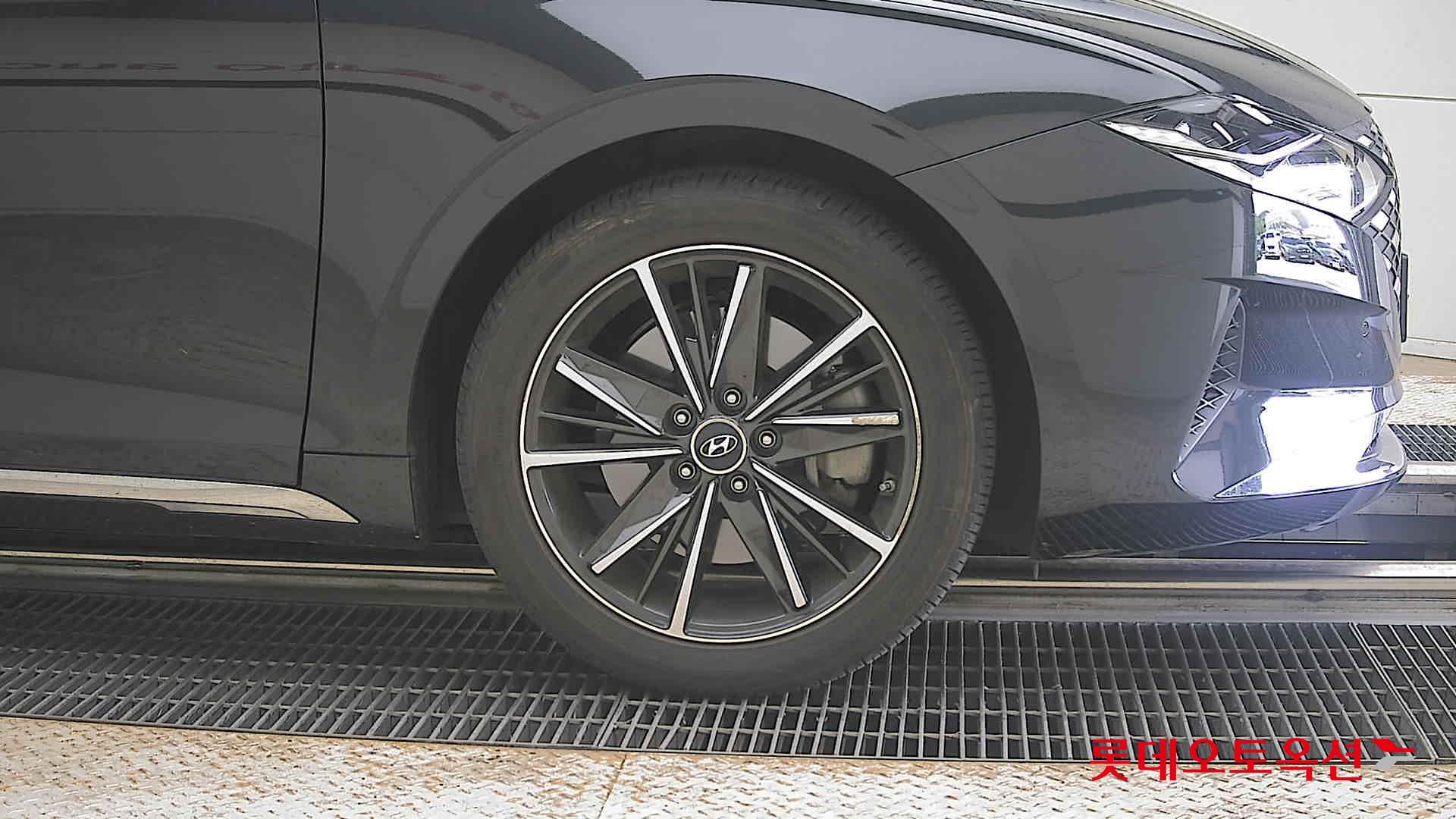 2020 - hyundai grandeur