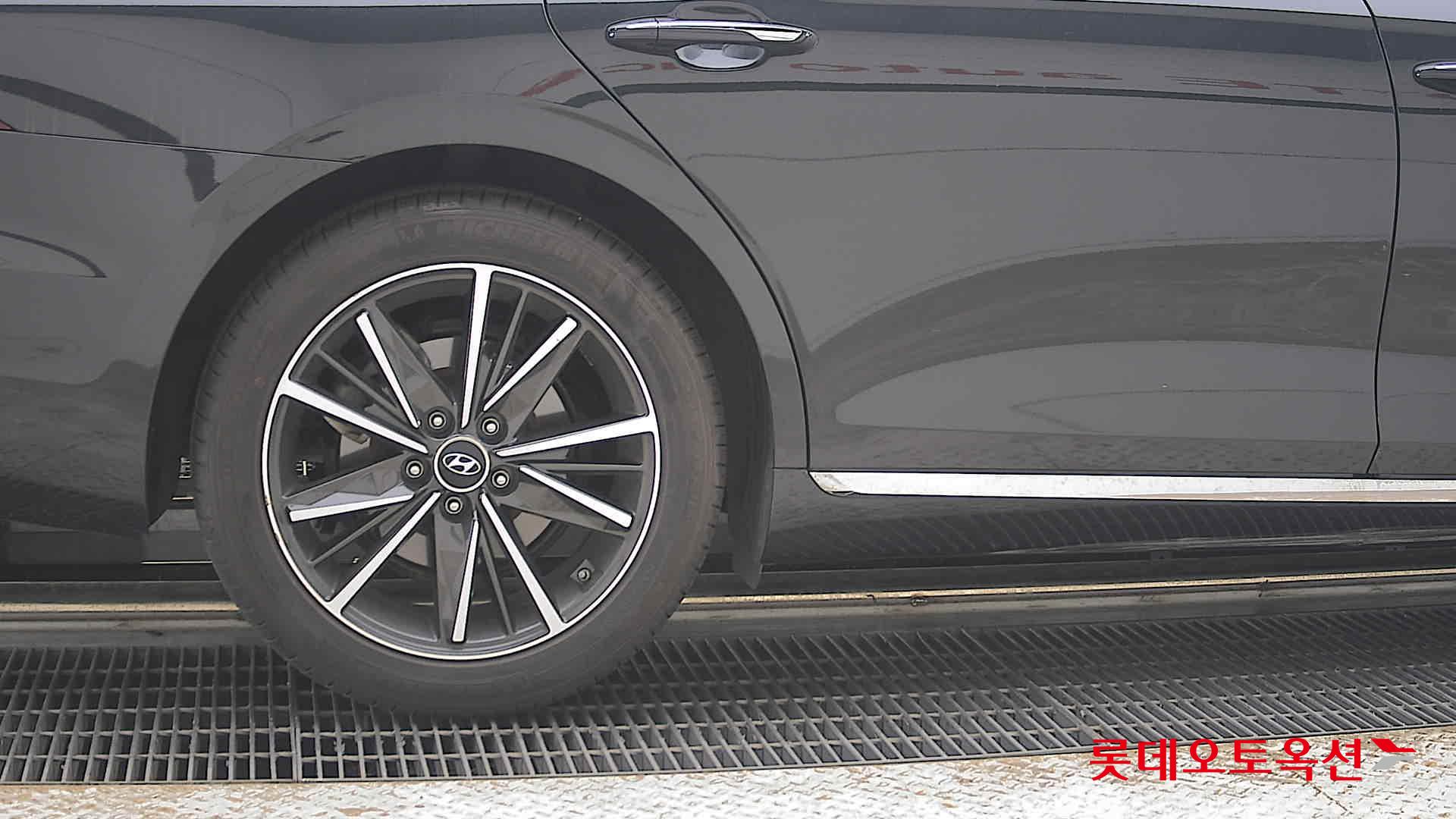 2020 - hyundai grandeur