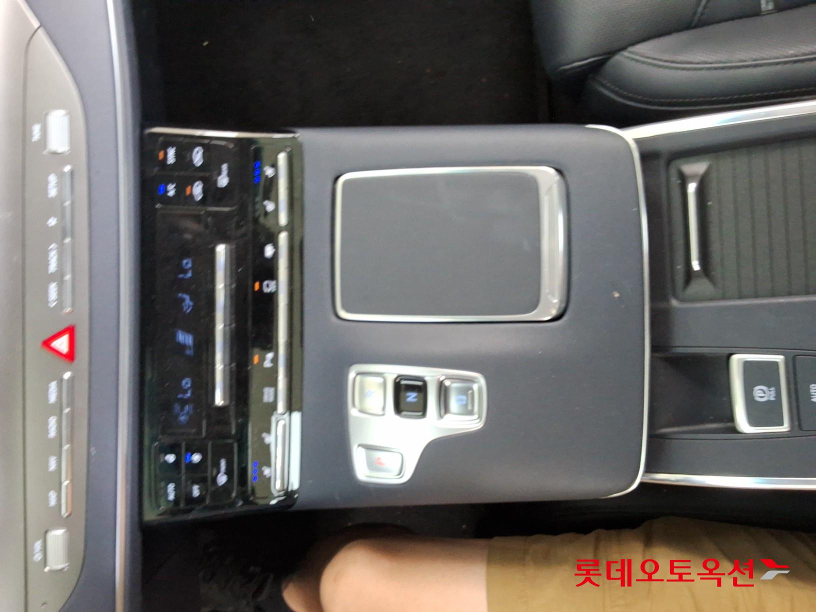 2020 - hyundai grandeur