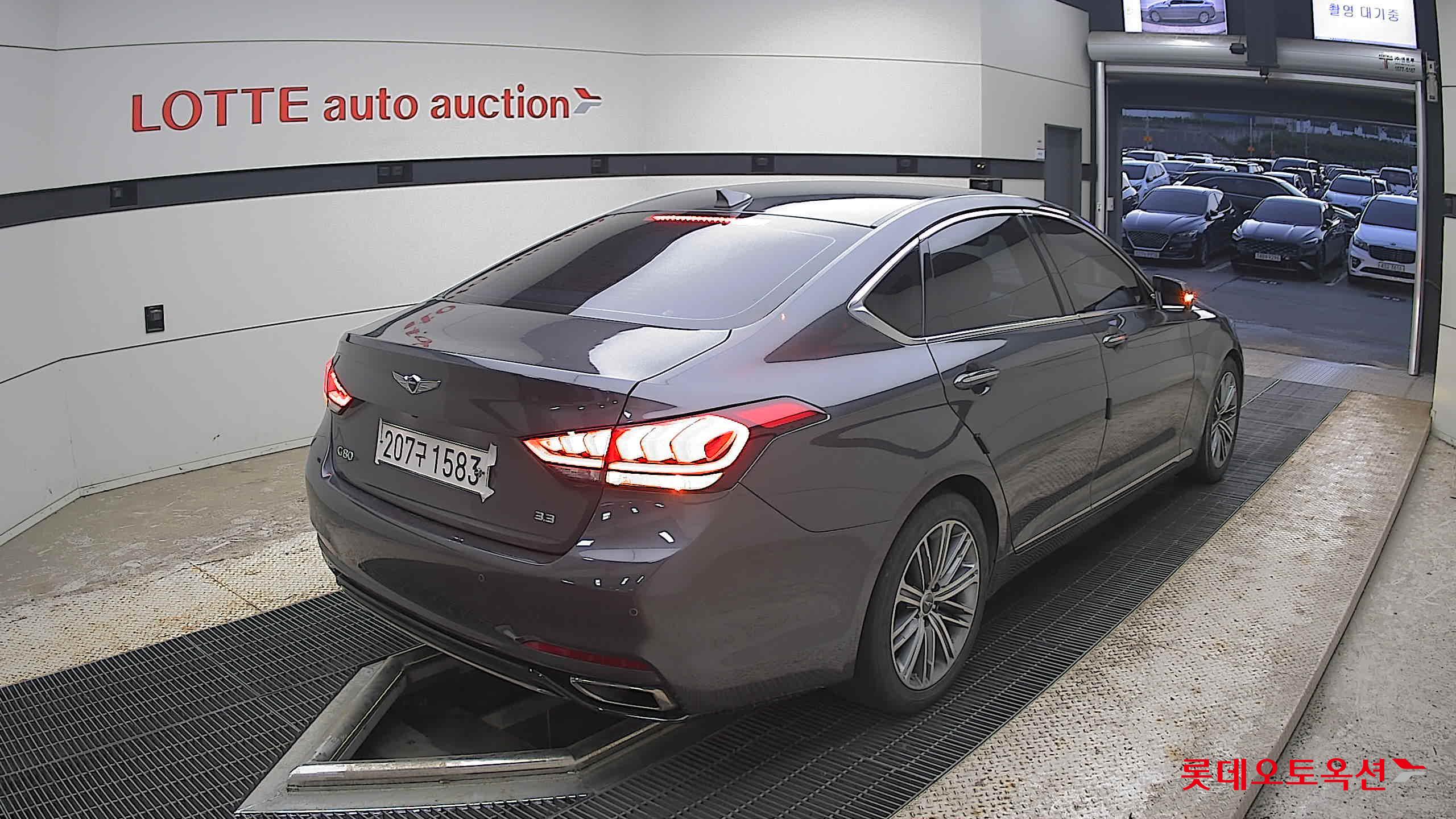 2018 - genesis g80