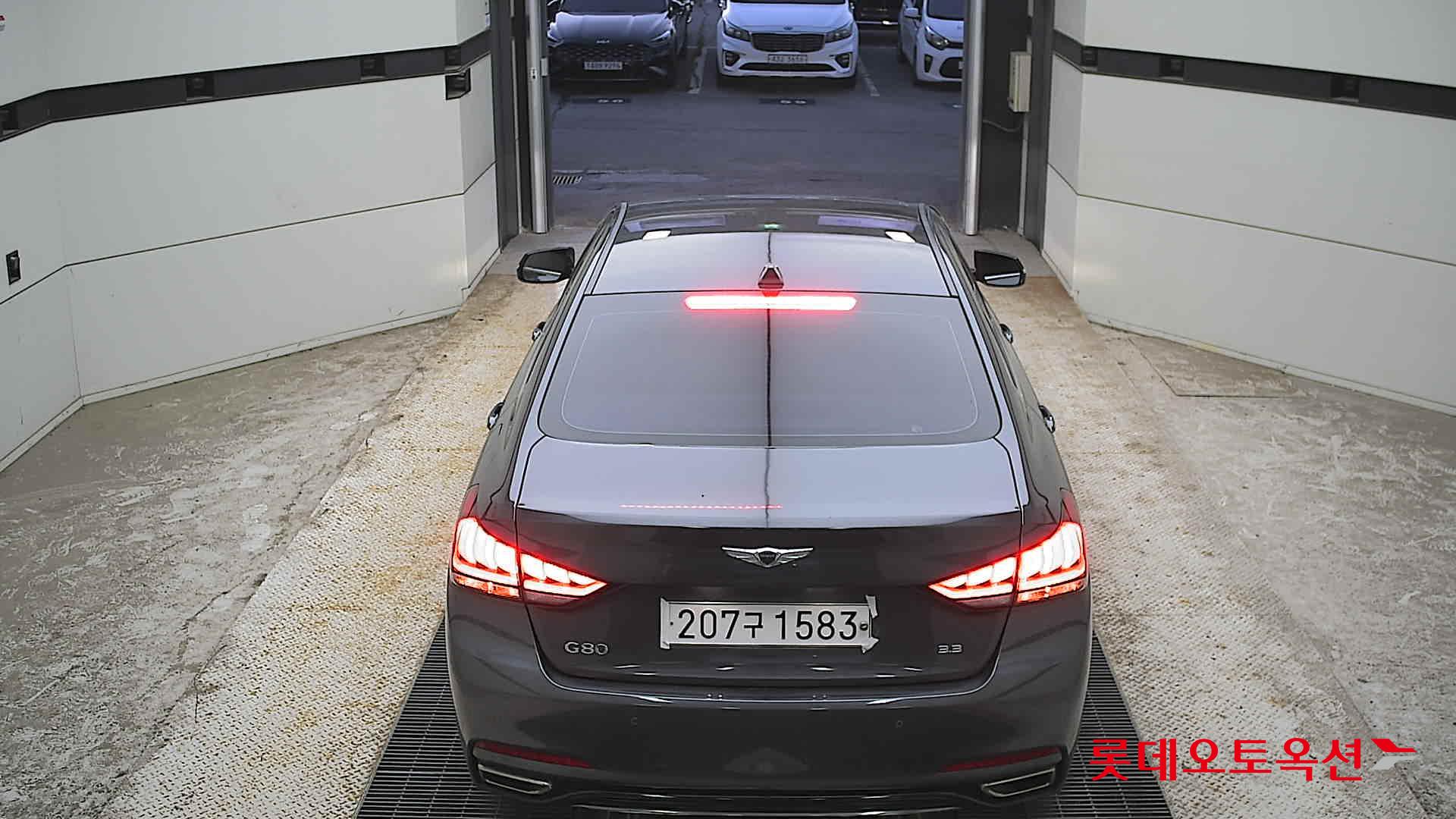 2018 - genesis g80