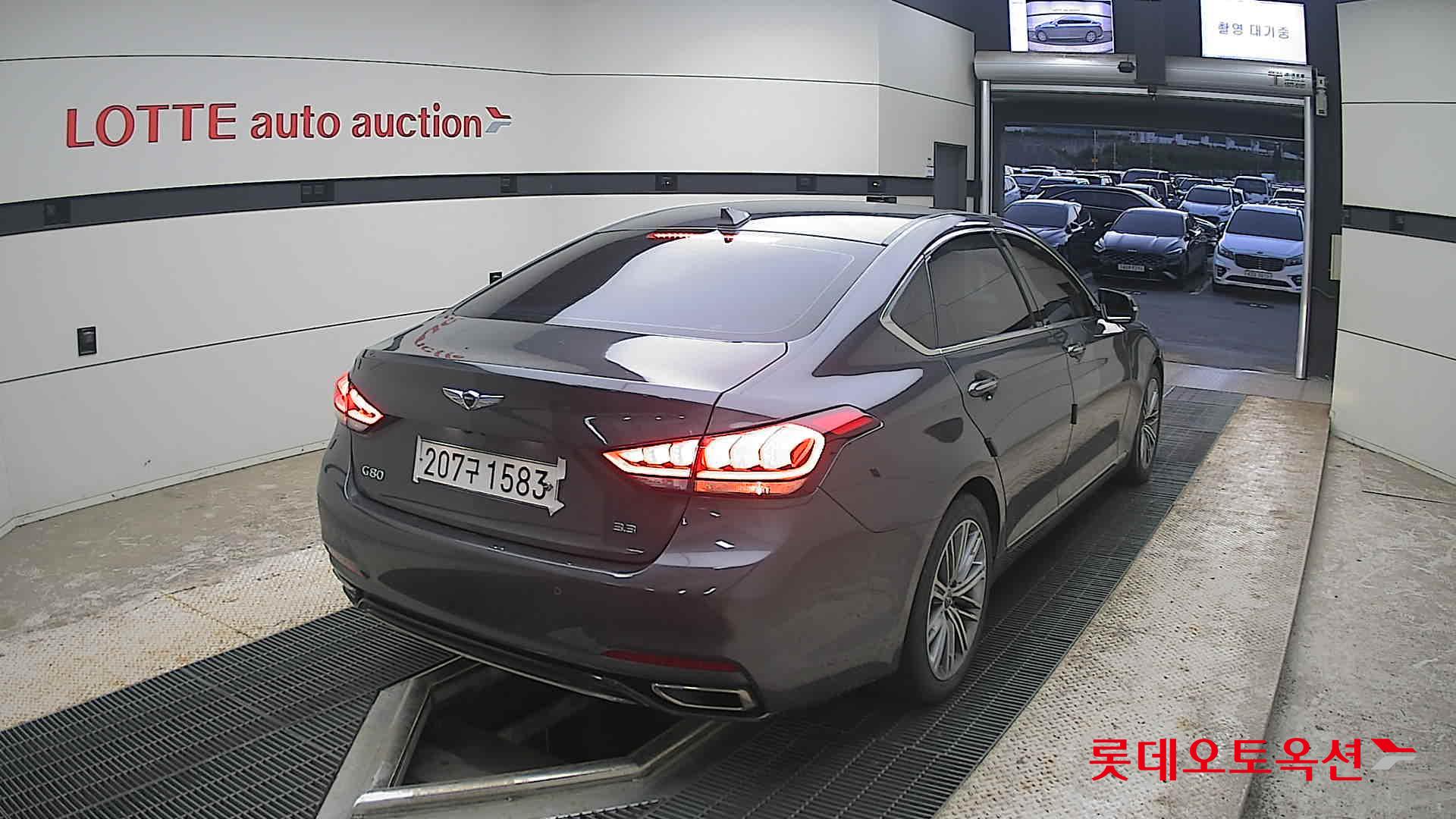 2018 - genesis g80