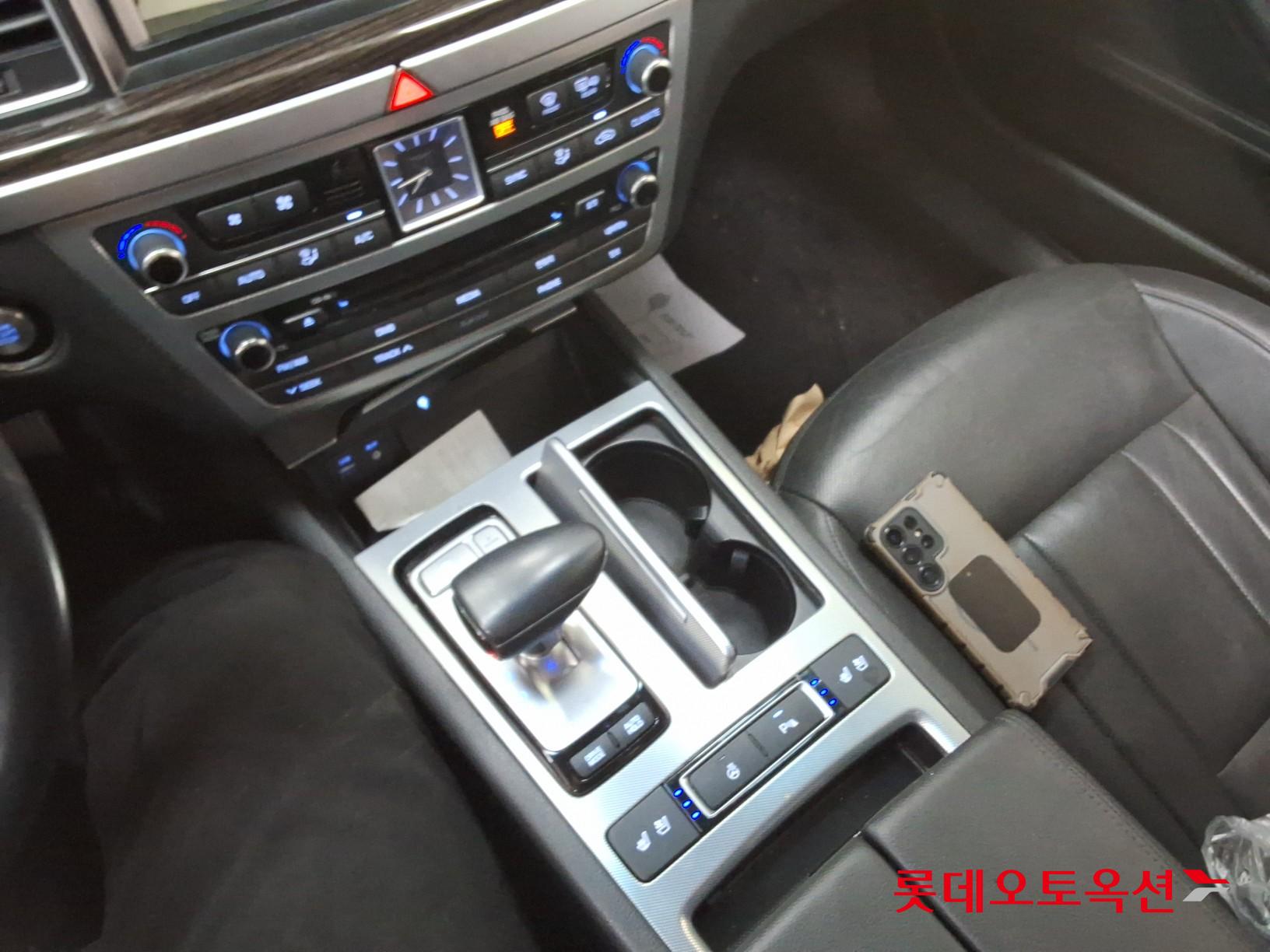 2018 - genesis g80