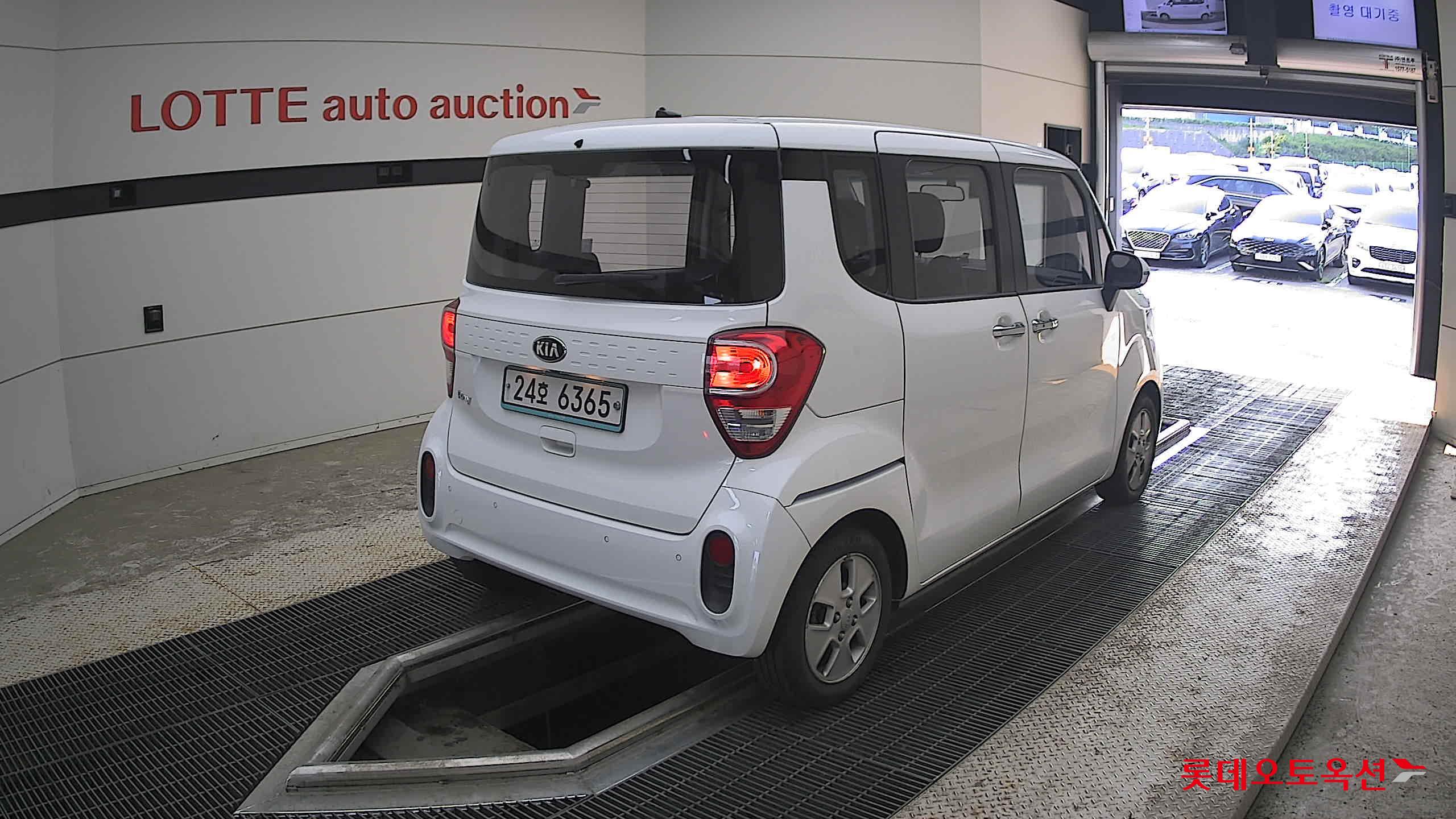 2019 - kia ray