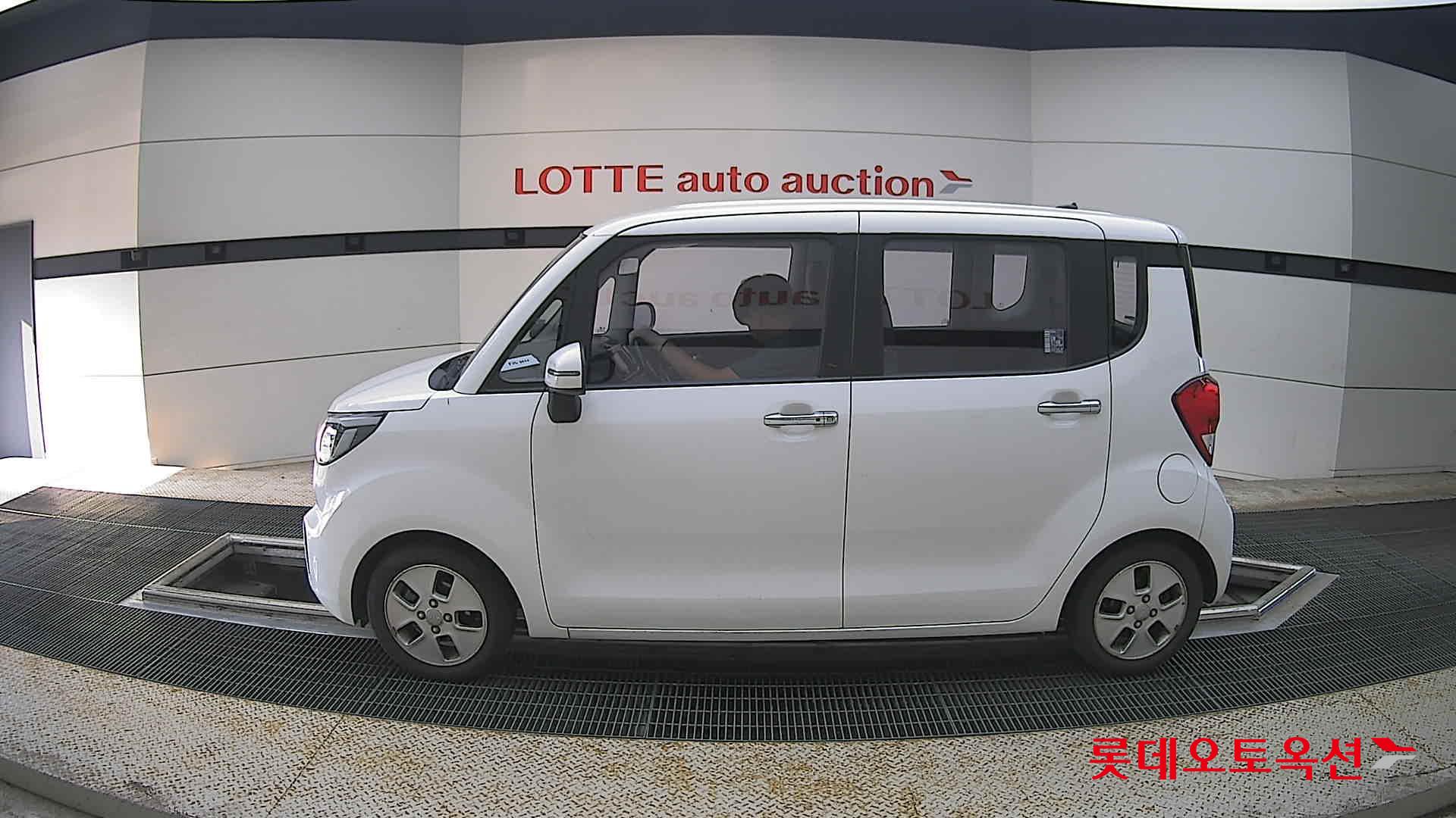 2019 - kia ray