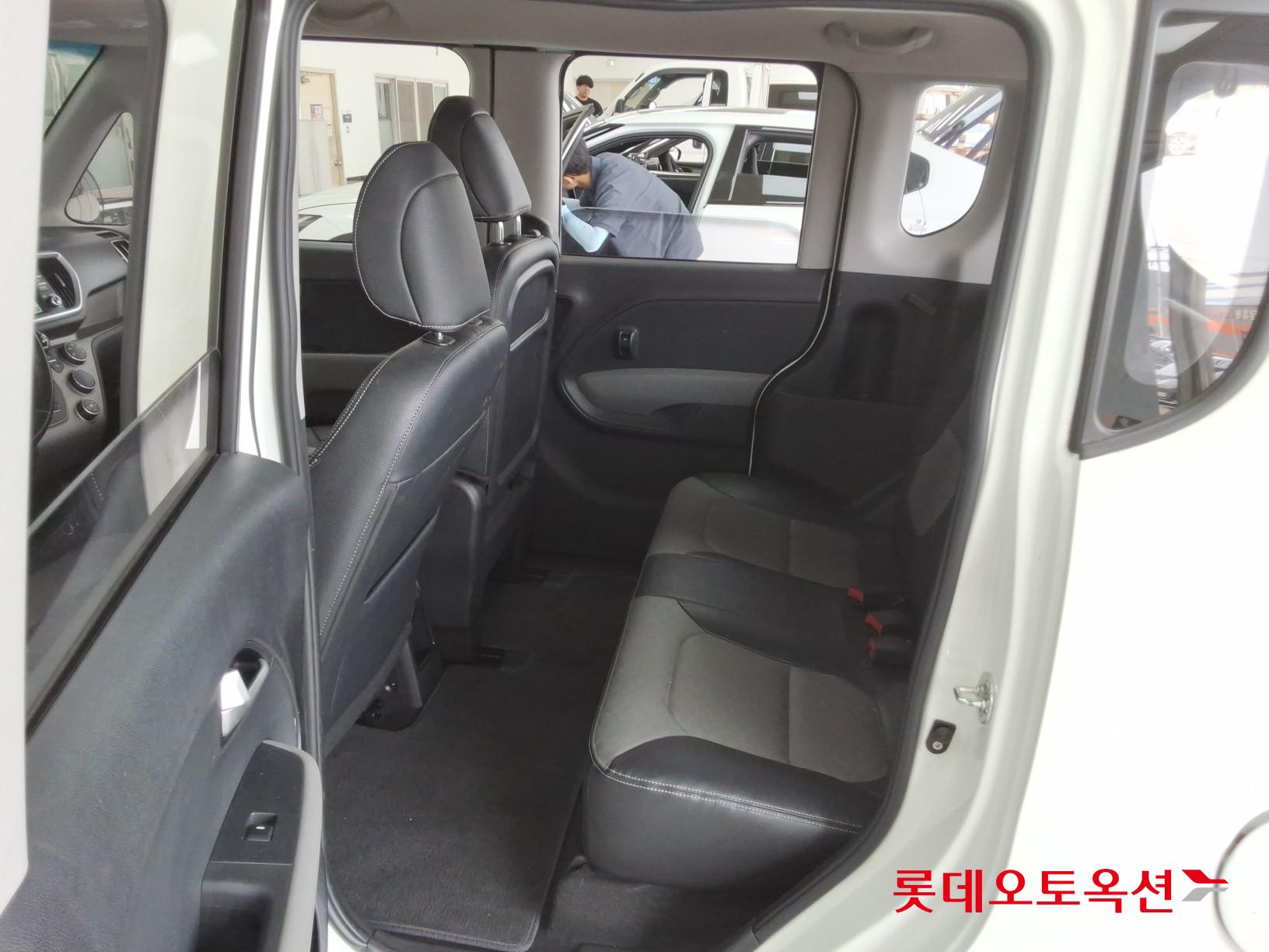 2019 - kia ray