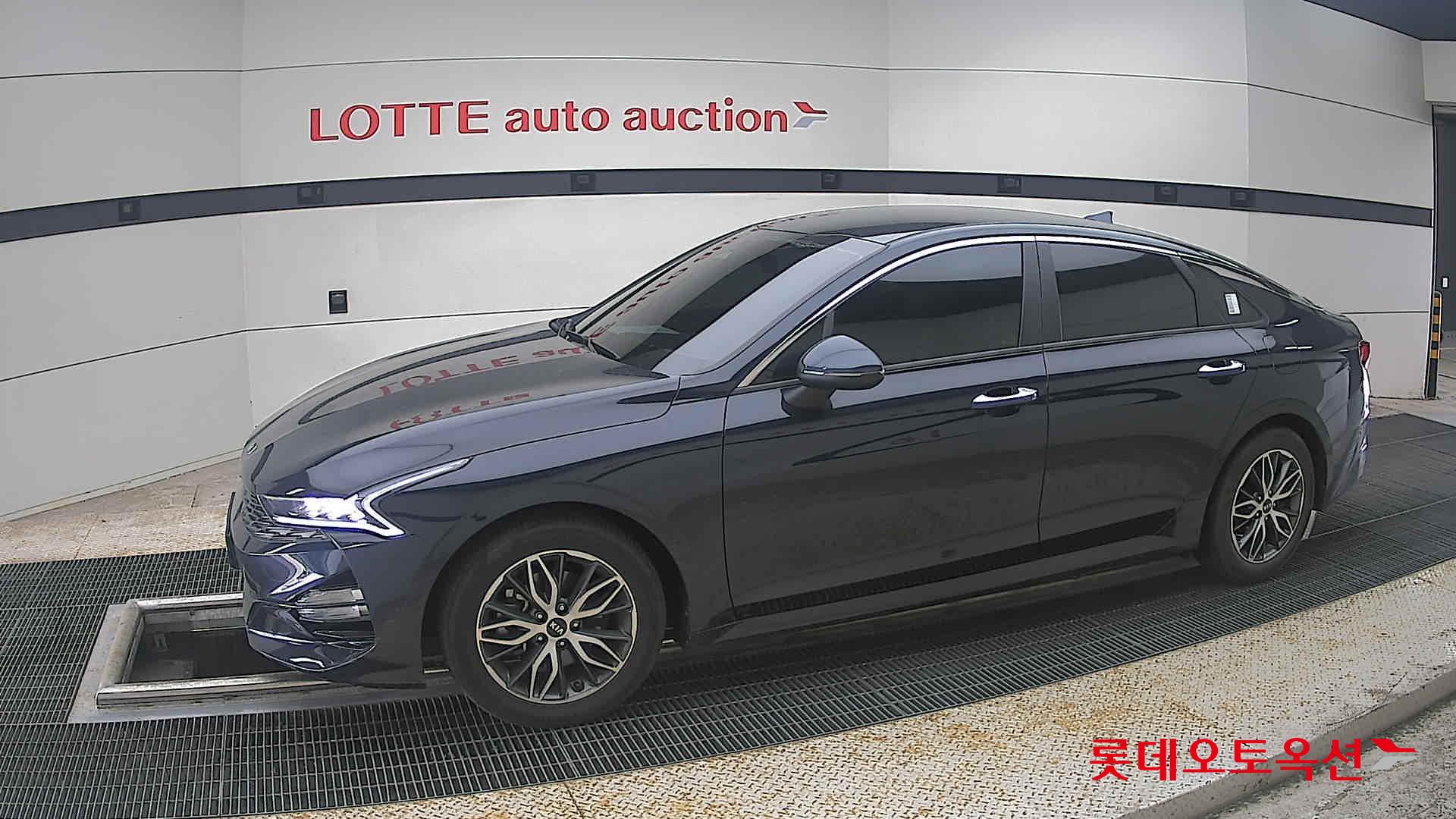 2020 - kia k5