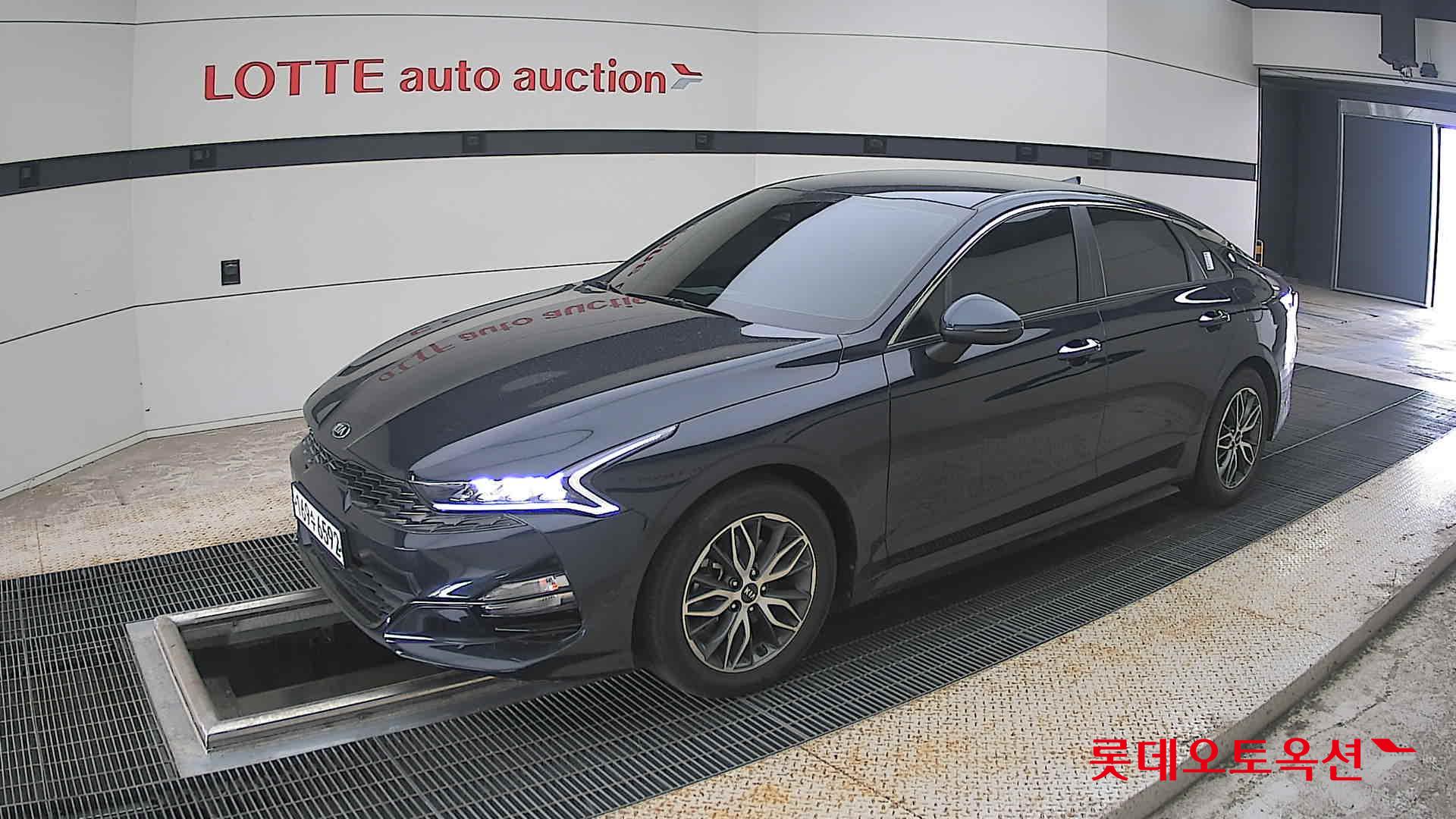 2020 - kia k5