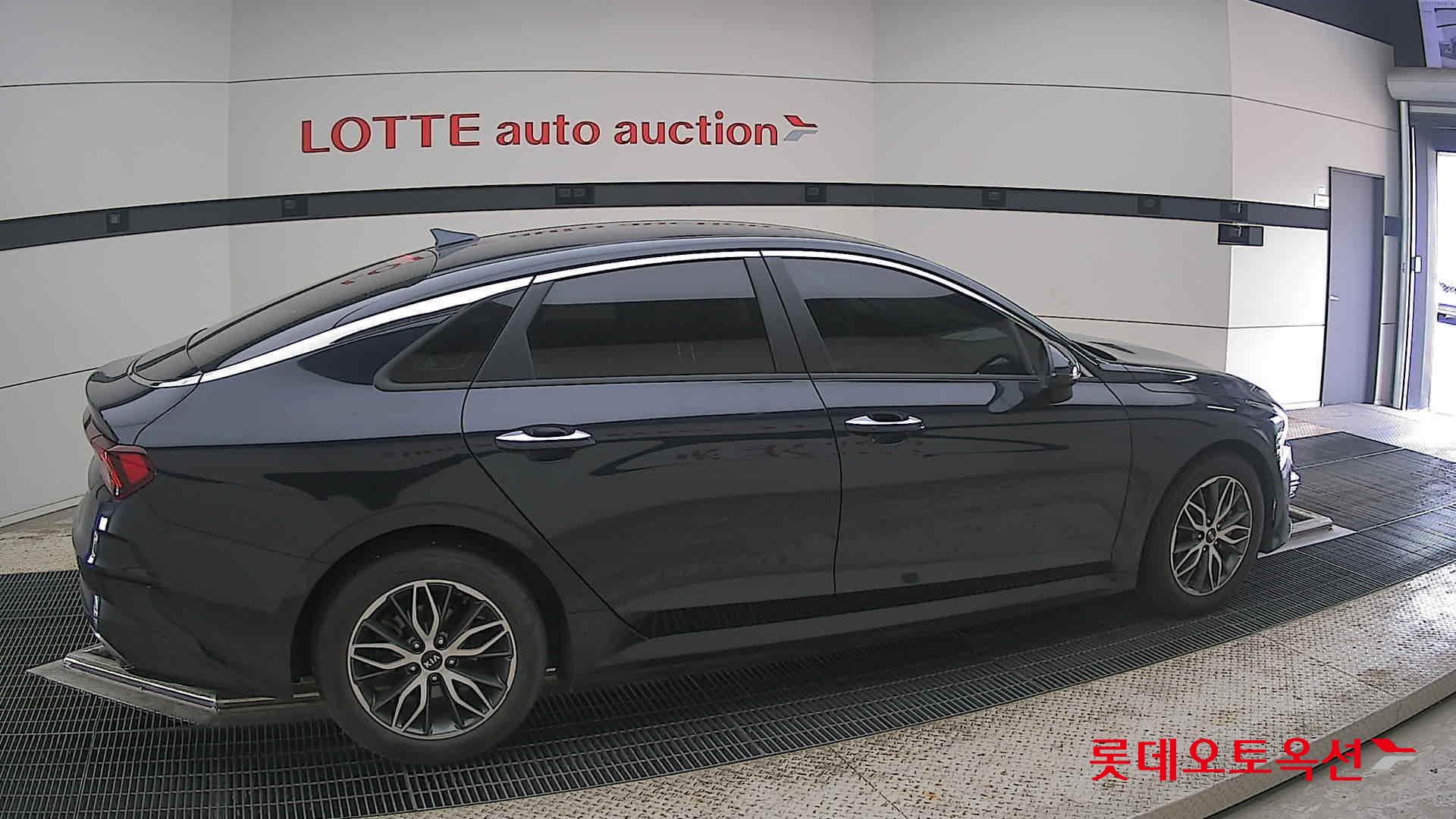 2020 - kia k5